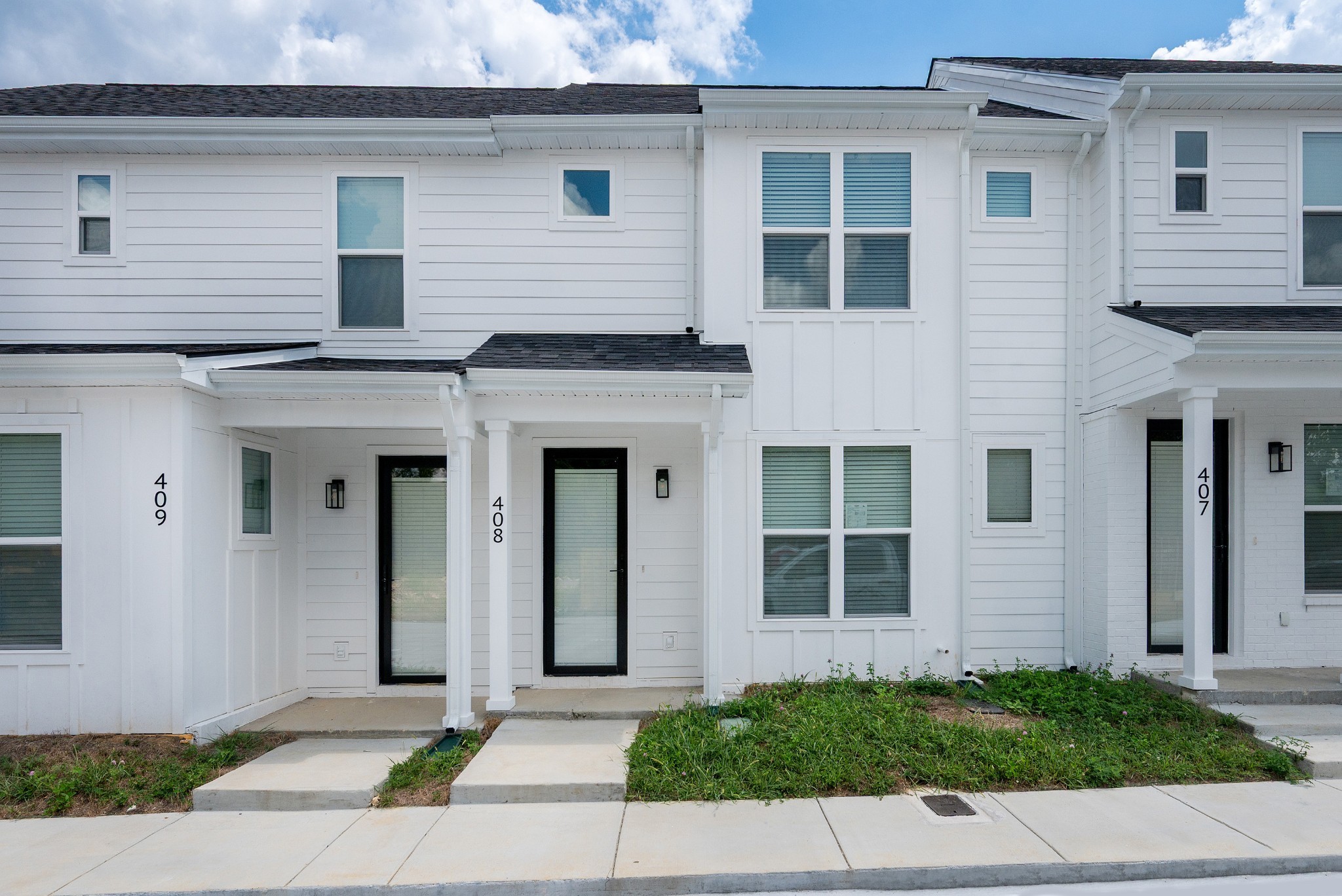 Homes for sale in Lebanon, TN | 408 Curtis Hilton Way, Lebanon, TN 37087 | MLS# 3146396