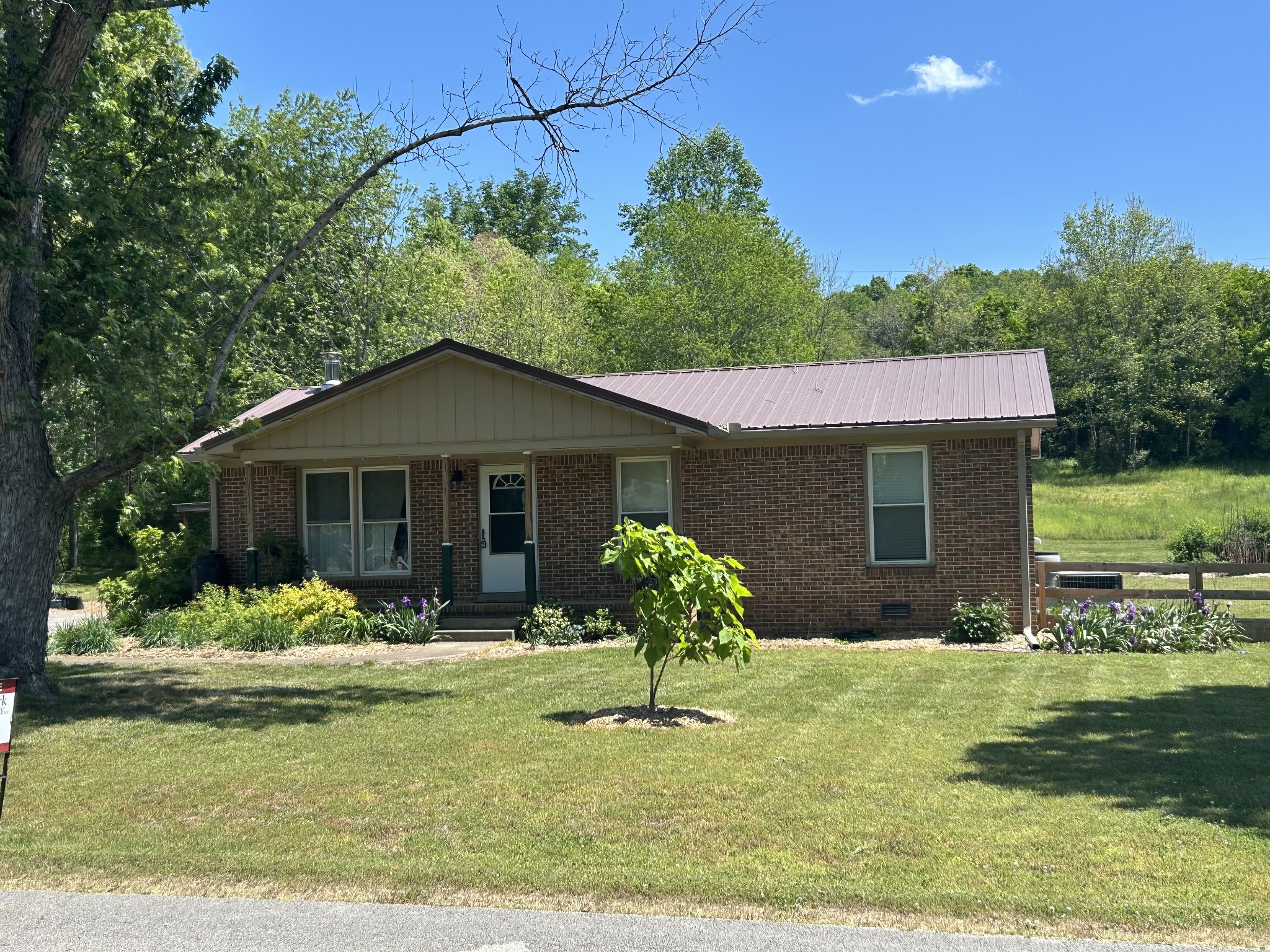 Homes for sale in Santa Fe, TN | 2636 Owens Dr, Santa Fe, TN 38482 | MLS# 3146198