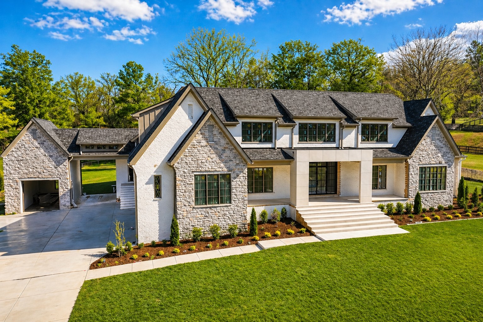 Homes for sale in Nashville, TN | 6544 Brownlee Dr, Nashville, TN 37205 | MLS# 3155434