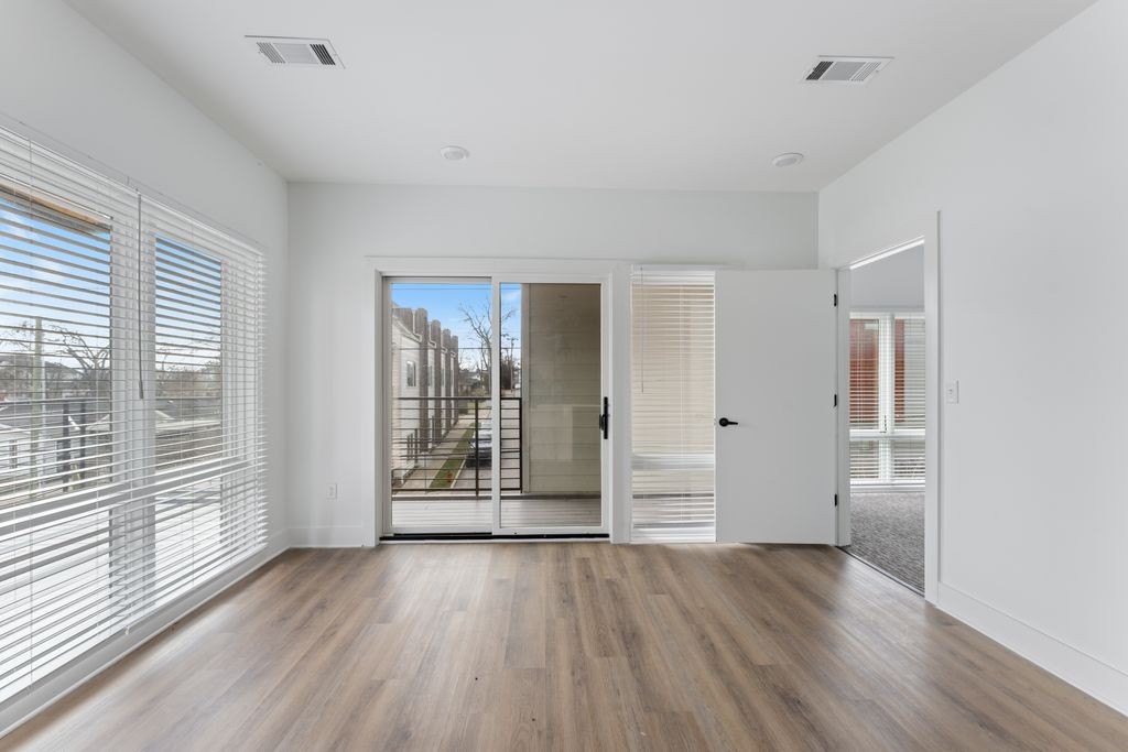 Homes for sale in Nashville, TN | 2704 Clifton Ave #203, Nashville, TN 37209 | MLS# 3145578