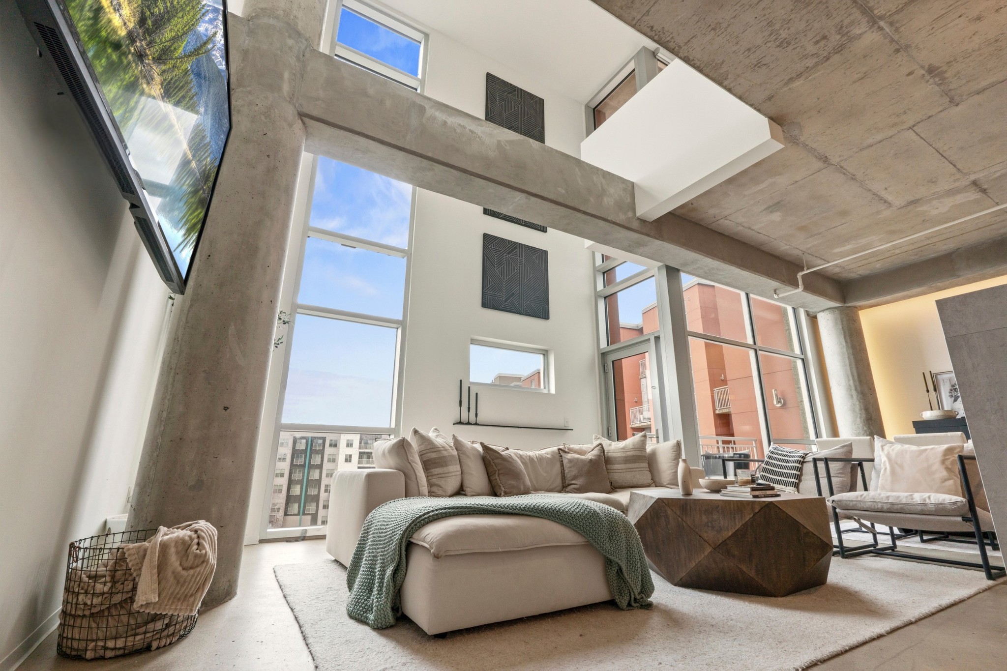 Homes for sale in Nashville, TN | 2115 Yeaman Pl #405, Nashville, TN 37206 | MLS# 3145705