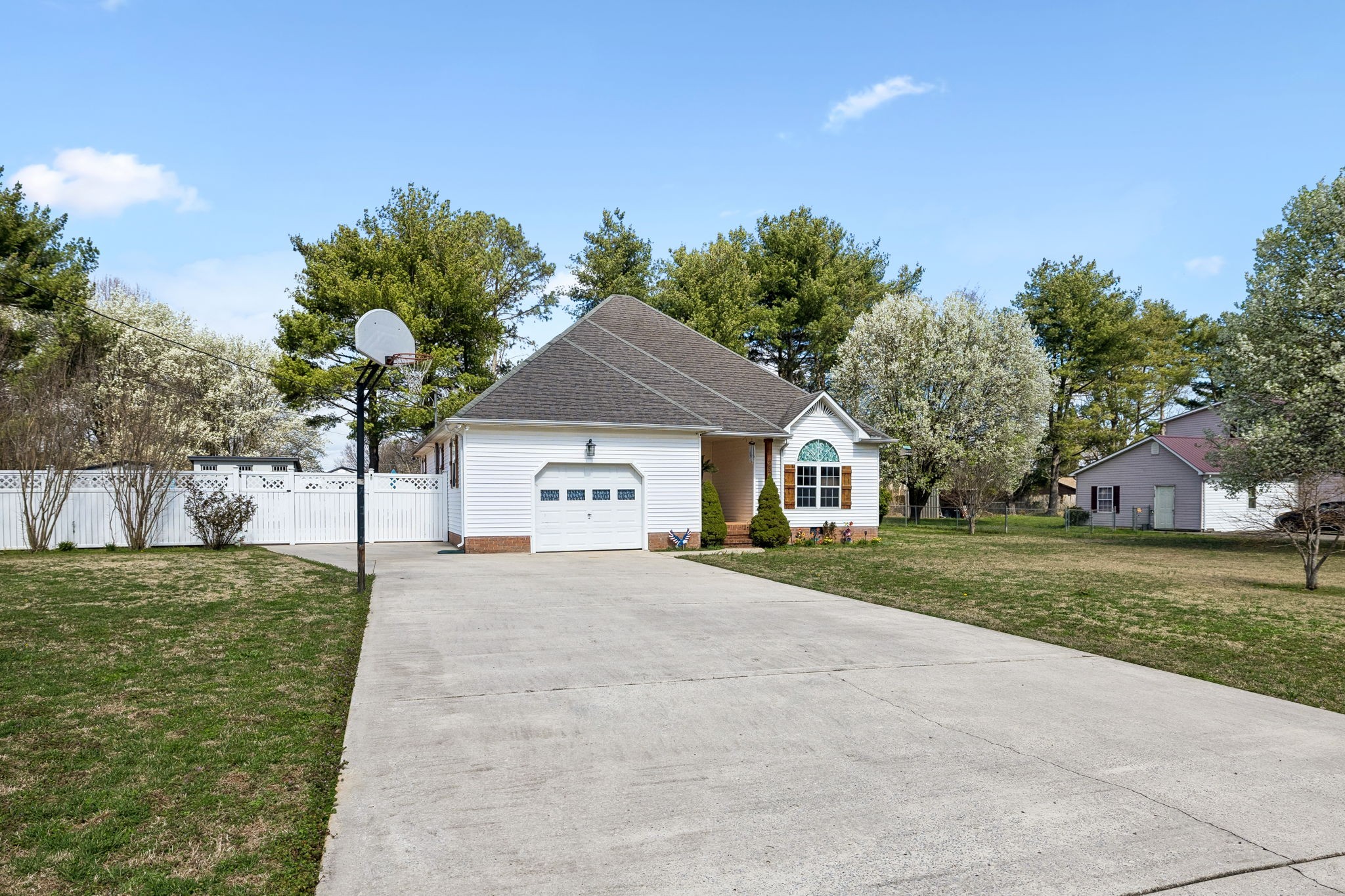 Homes for sale in Morrison, TN | 257 Mountain View Dr, Morrison, TN 37357 | MLS# 3147858