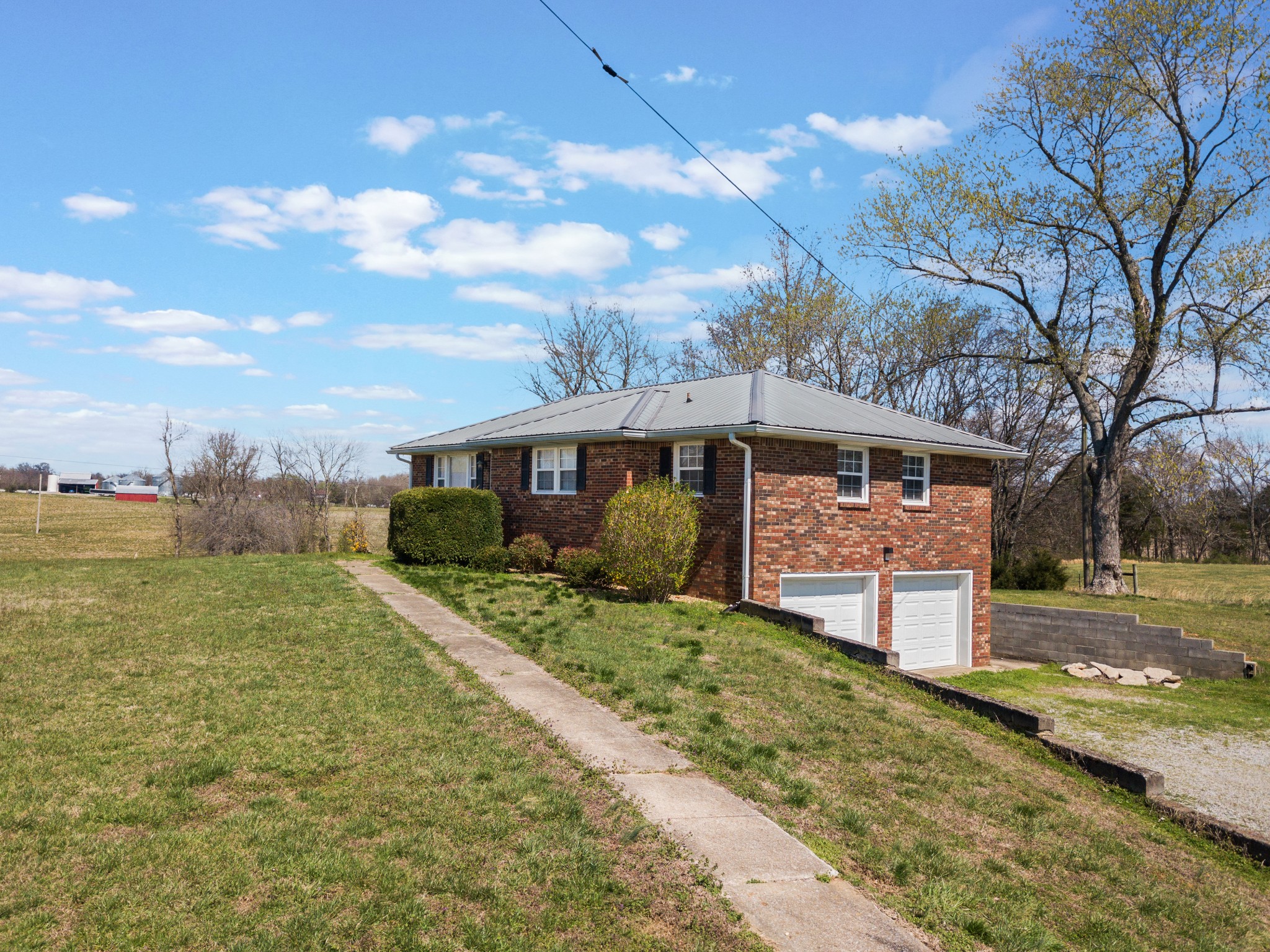 Homes for sale in Cedar Hill, TN | 6035 Buzzard Creek Rd, Cedar Hill, TN 37032 | MLS# 3153127