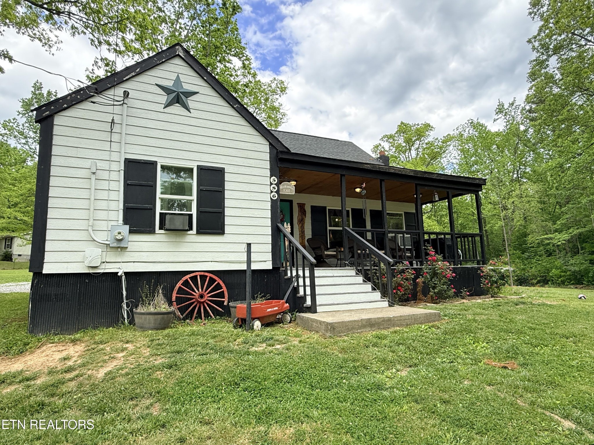 Homes for sale in Robbins, TN | 586 Rugby Hwy, Robbins, TN 37852 | MLS# 3150120