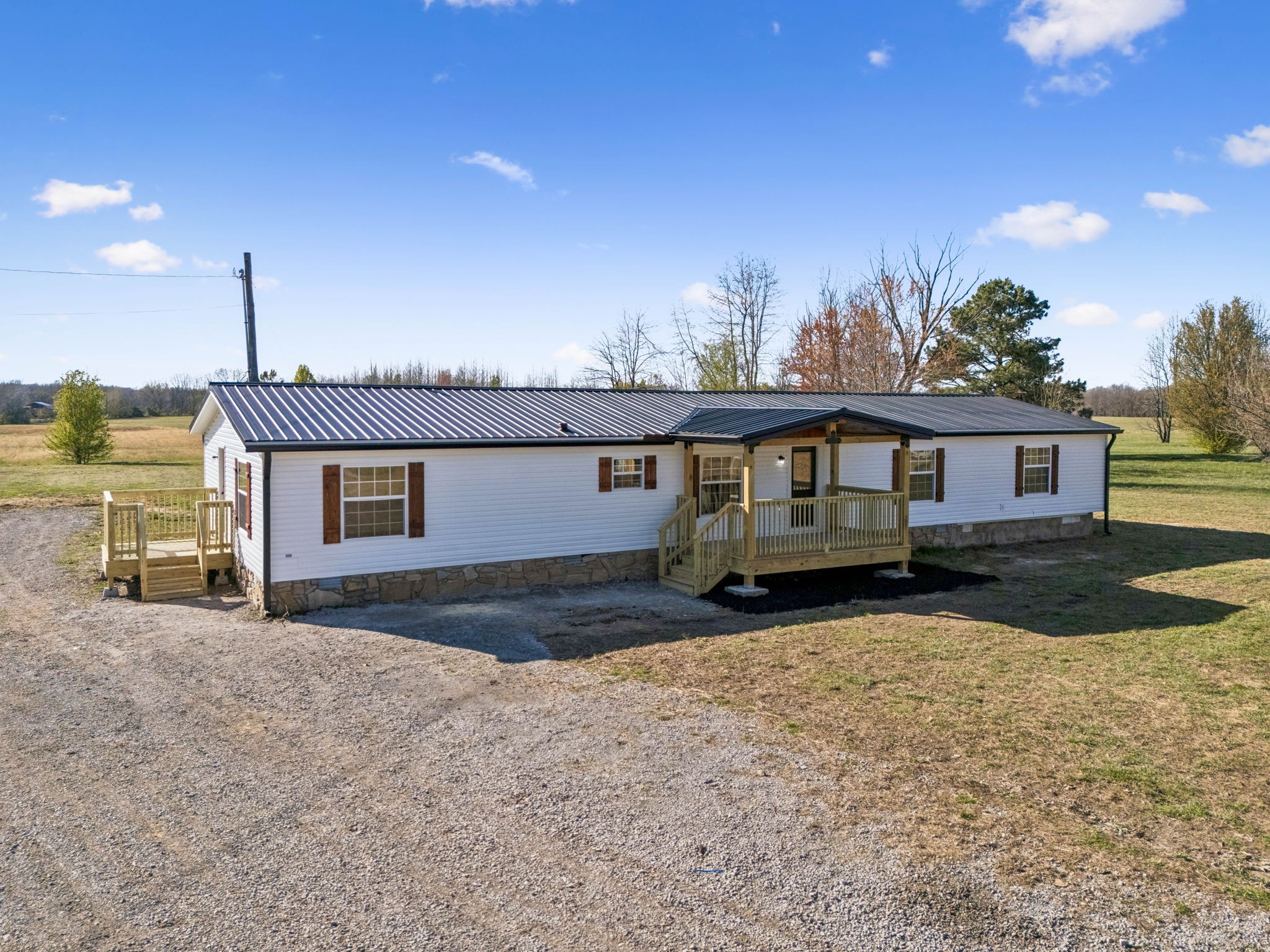 Homes for sale in Summertown, TN | 197 Holloway St, Summertown, TN 38483 | MLS# 3154922