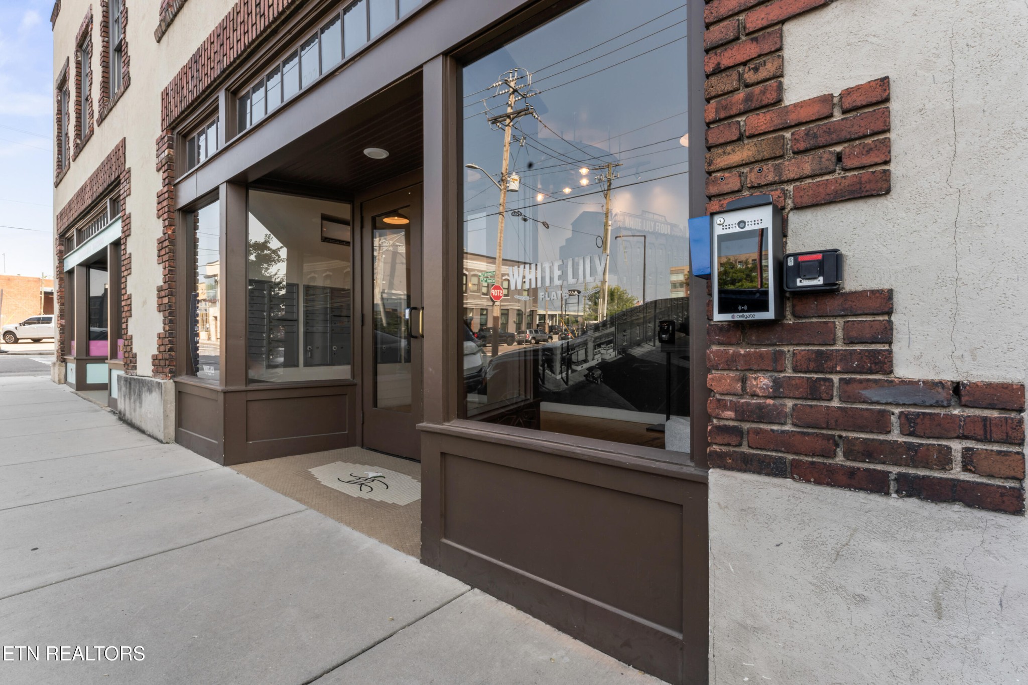 1st image of 222 N Central St #B6, Knoxville, TN 37917 | MLS# 3233783