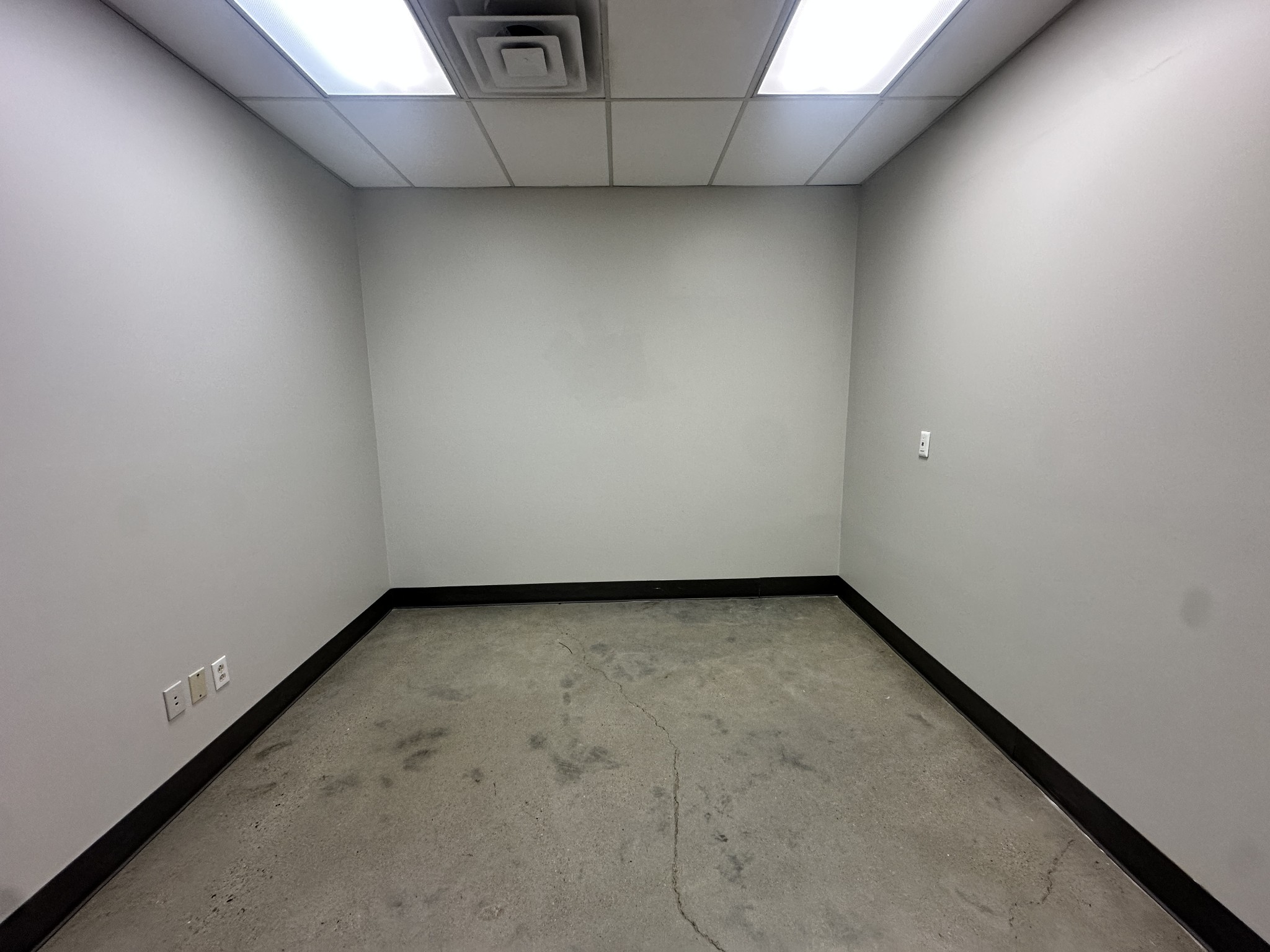 Homes for sale in Franklin, TN | 120 Holiday Ct, Franklin, TN 37067 | MLS# 3148249