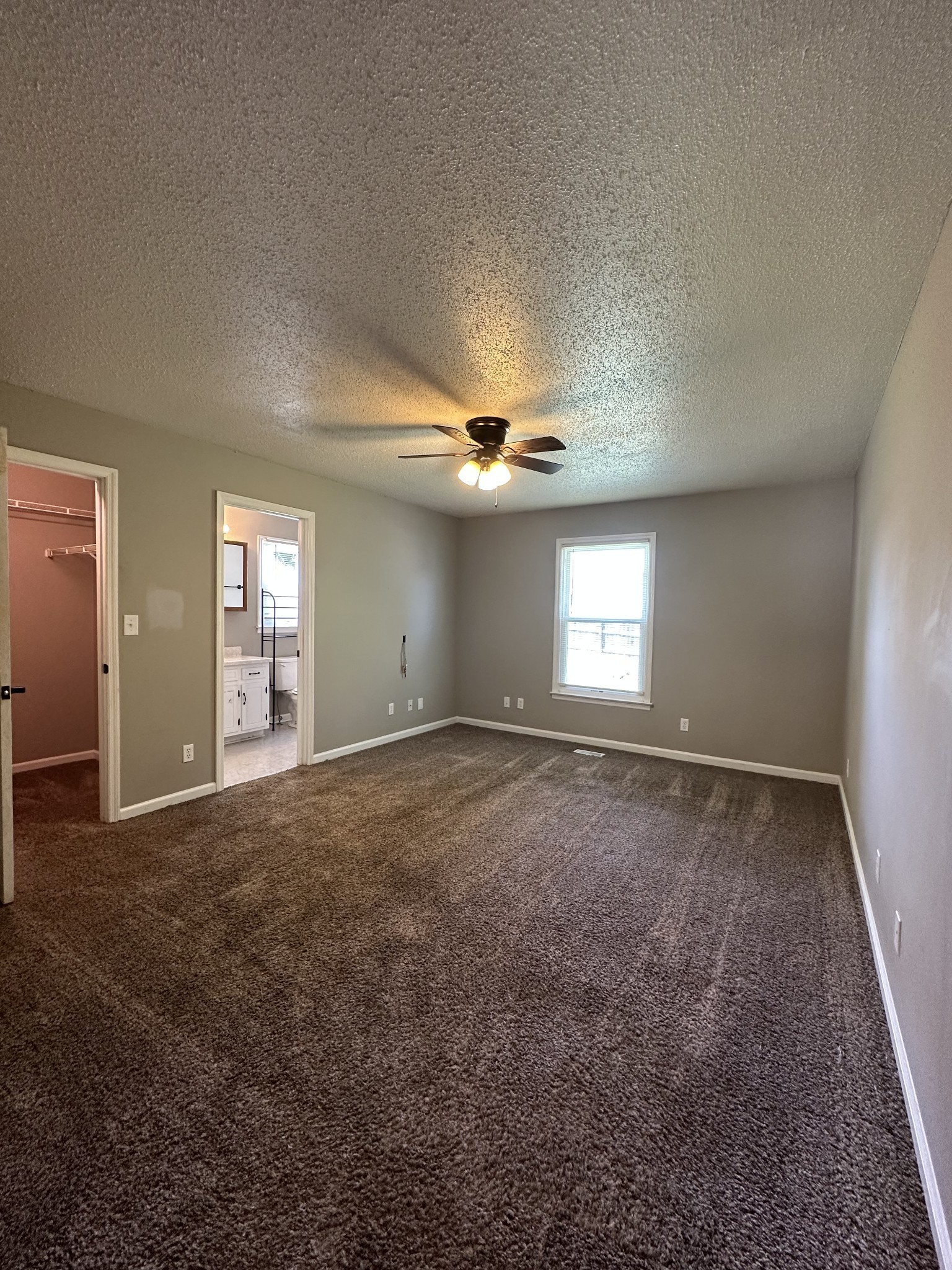 Homes for sale in Clarksville, TN | 2026 Windmeade Dr, Clarksville, TN 37042 | MLS# 3148247