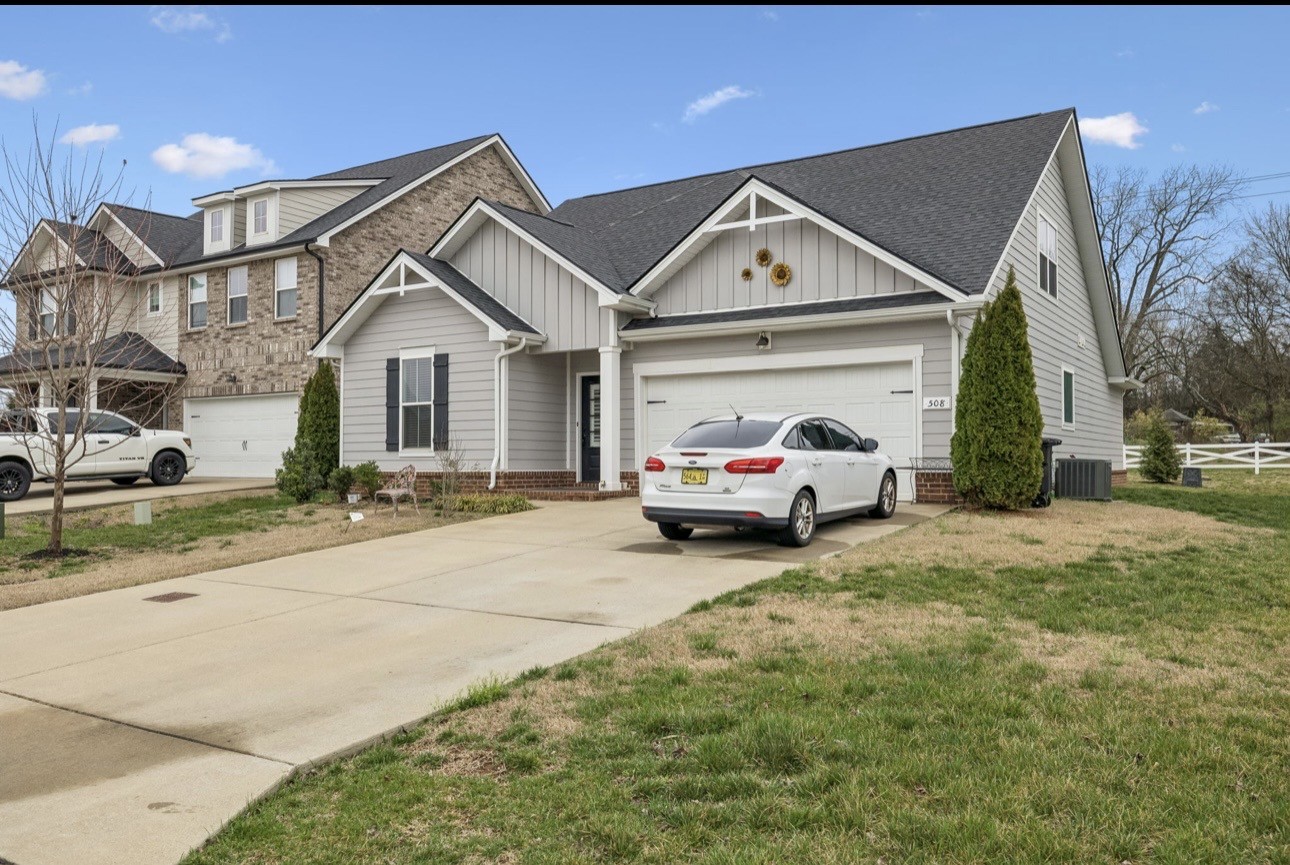 Homes for sale in Smyrna, TN | 508 Sunflower Dr, Smyrna, TN 37167 | MLS# 3148262