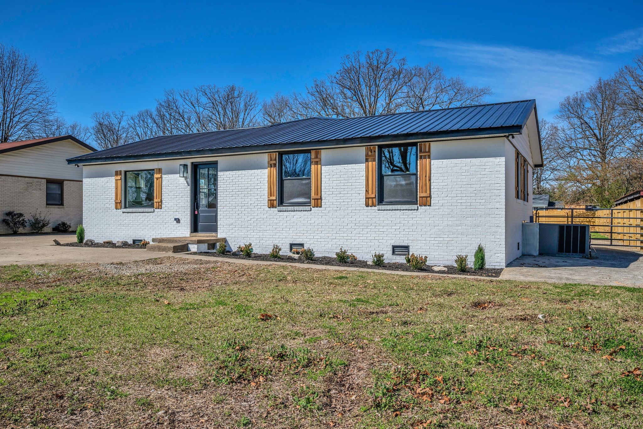 Homes for sale in New Johnsonville, TN | 435 Carman Ave, New Johnsonville, TN 37134 | MLS# 3149501