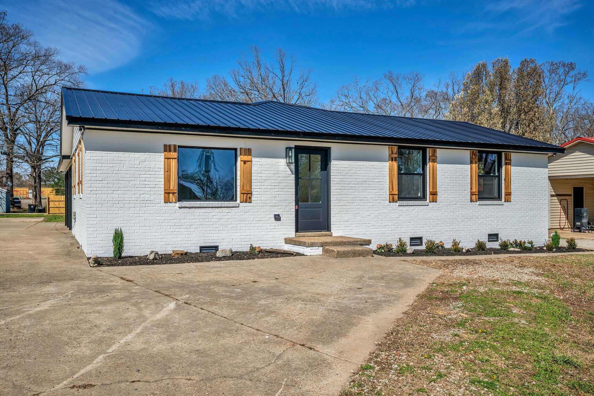 Homes for sale in New Johnsonville, TN | 435 Carman Ave, New Johnsonville, TN 37134 | MLS# 3149501