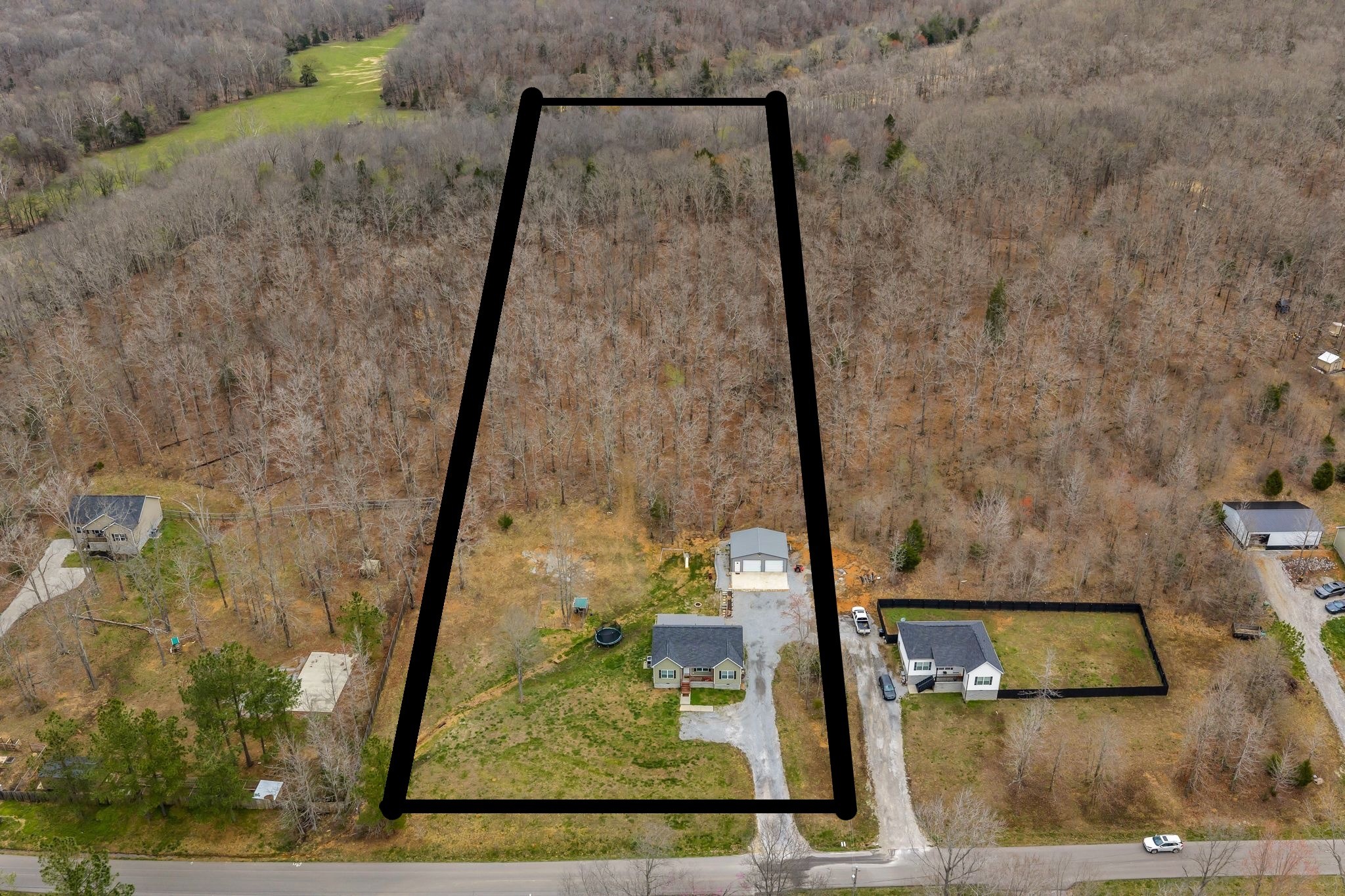 Homes for sale in Mc Ewen, TN | 2534 N Hurricane Creek Rd, Mc Ewen, TN 37101 | MLS# 3149738