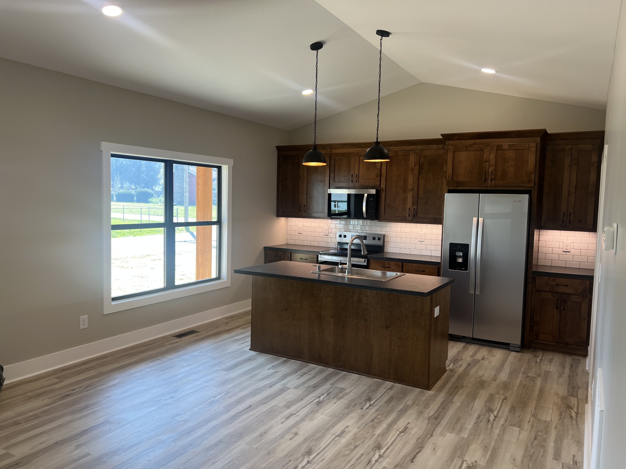 Homes for sale in Cowan, TN | 401 Hawkins St, Cowan, TN 37318 | MLS# 3149872