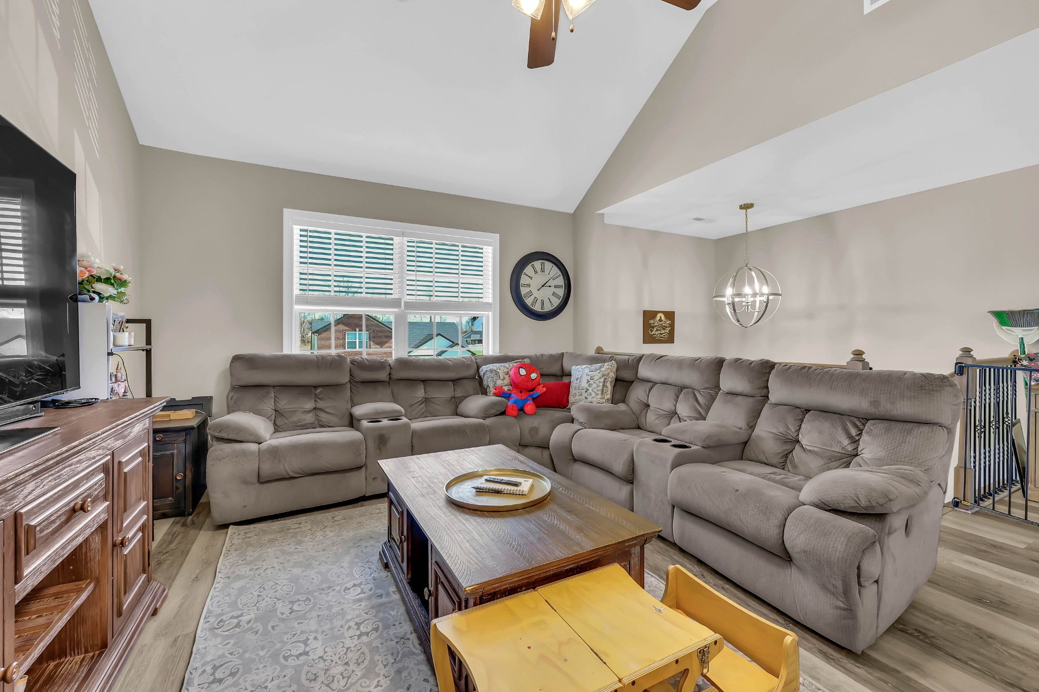 Homes for sale in Clarksville, TN | 1045 Whitney Dr, Clarksville, TN 37042 | MLS# 3152747