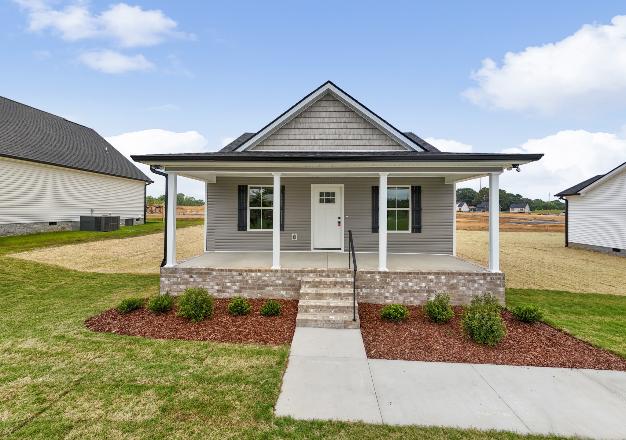 Homes for sale in Mc Ewen, TN | 935 Wilkie St N, Mc Ewen, TN 37101 | MLS# 3152422