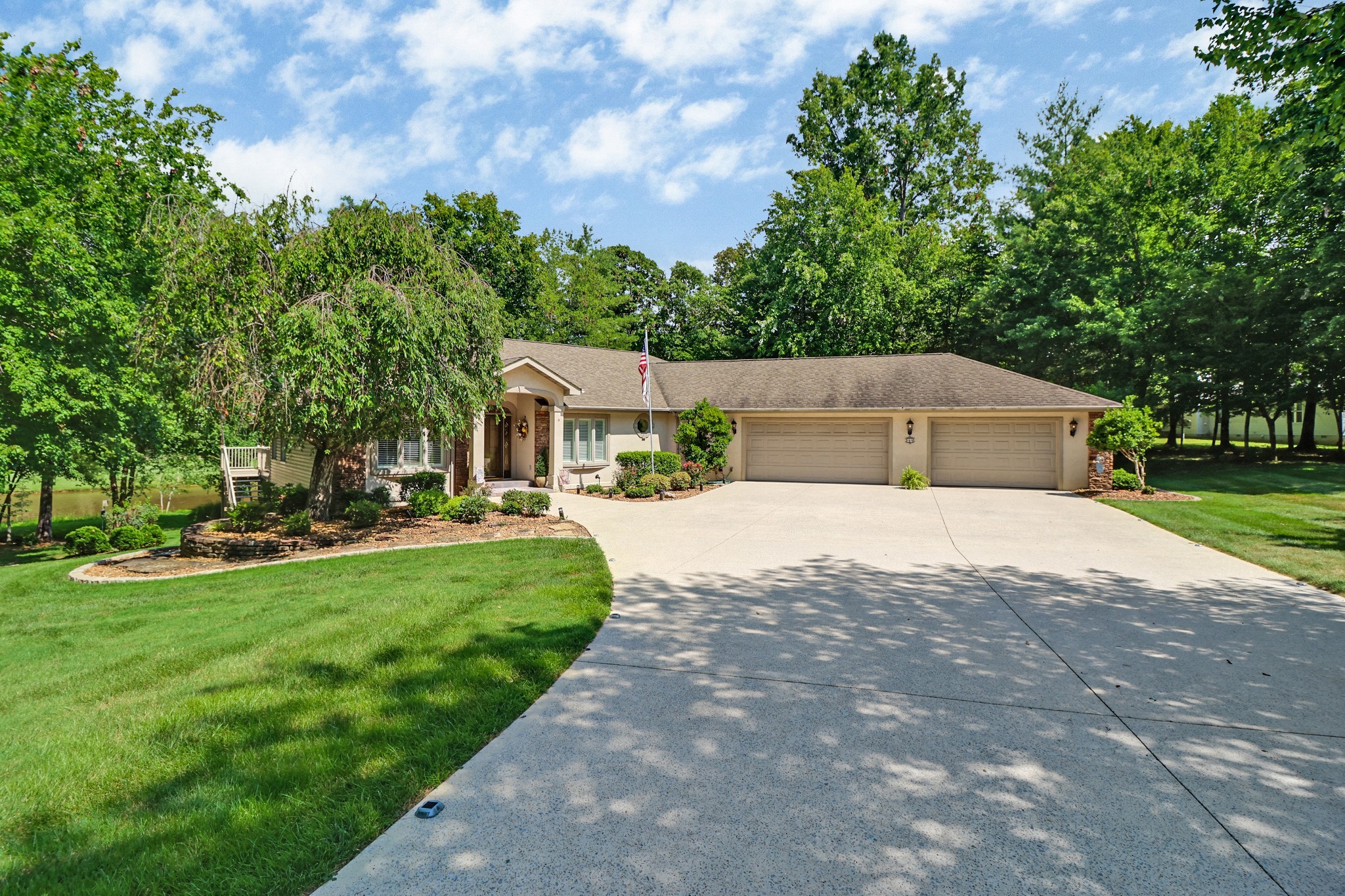 Homes for sale in Crossville, TN | 44 Inwood Ct, Crossville, TN 38558 | MLS# 3152706