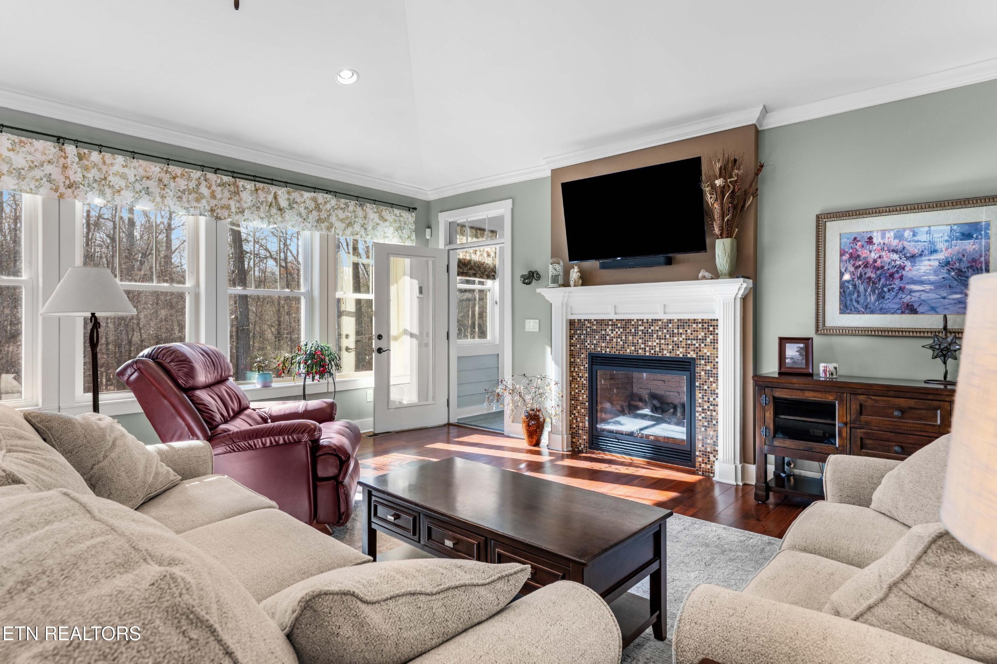 Homes for sale in Rockwood, TN | 180 E Shore Dr, Rockwood, TN 37854 | MLS# 3152636