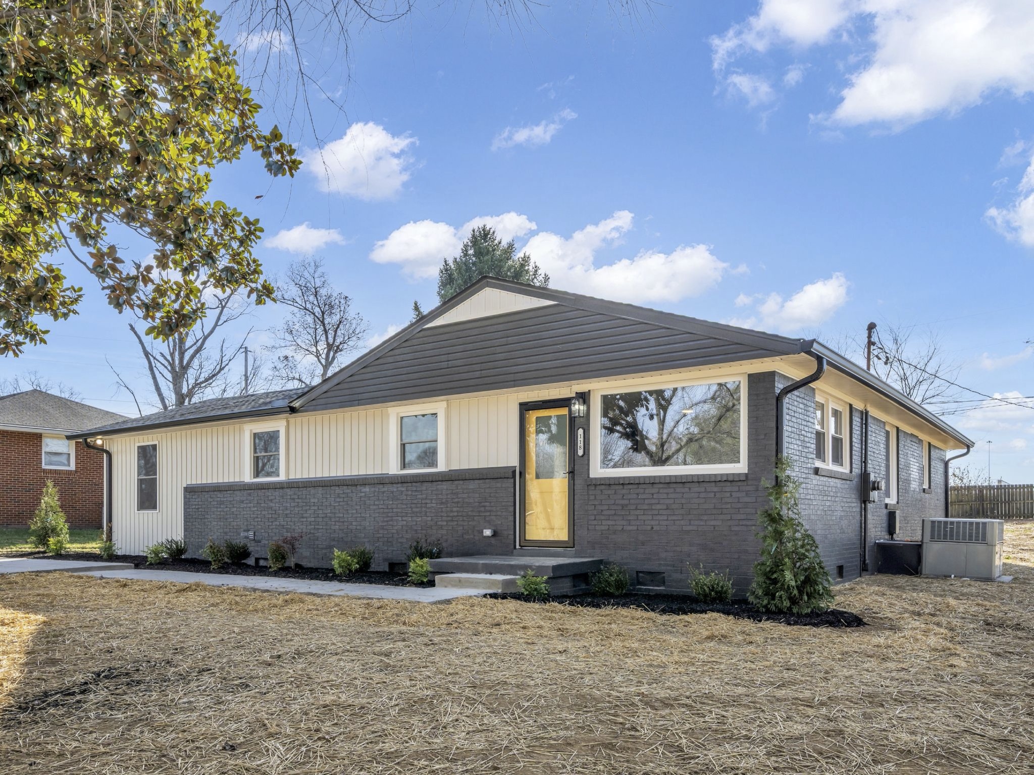 Homes for sale in Clarksville, TN | 118 Forest Hills Dr, Clarksville, TN 37040 | MLS# 3152816