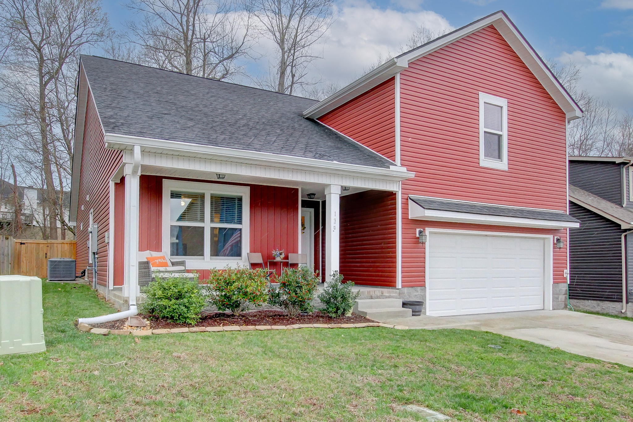 Homes for sale in Clarksville, TN | 122 Lucerne Ln, Clarksville, TN 37040 | MLS# 3154900