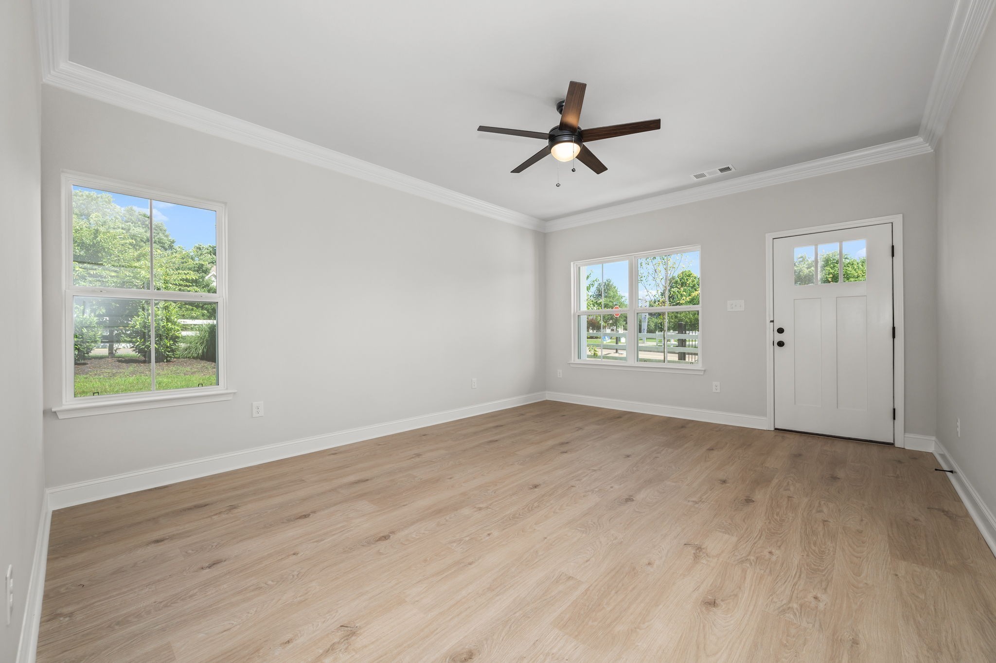 Homes for sale in Murfreesboro, TN | 613 Rohan Dr, Murfreesboro, TN 37129 | MLS# 3152946