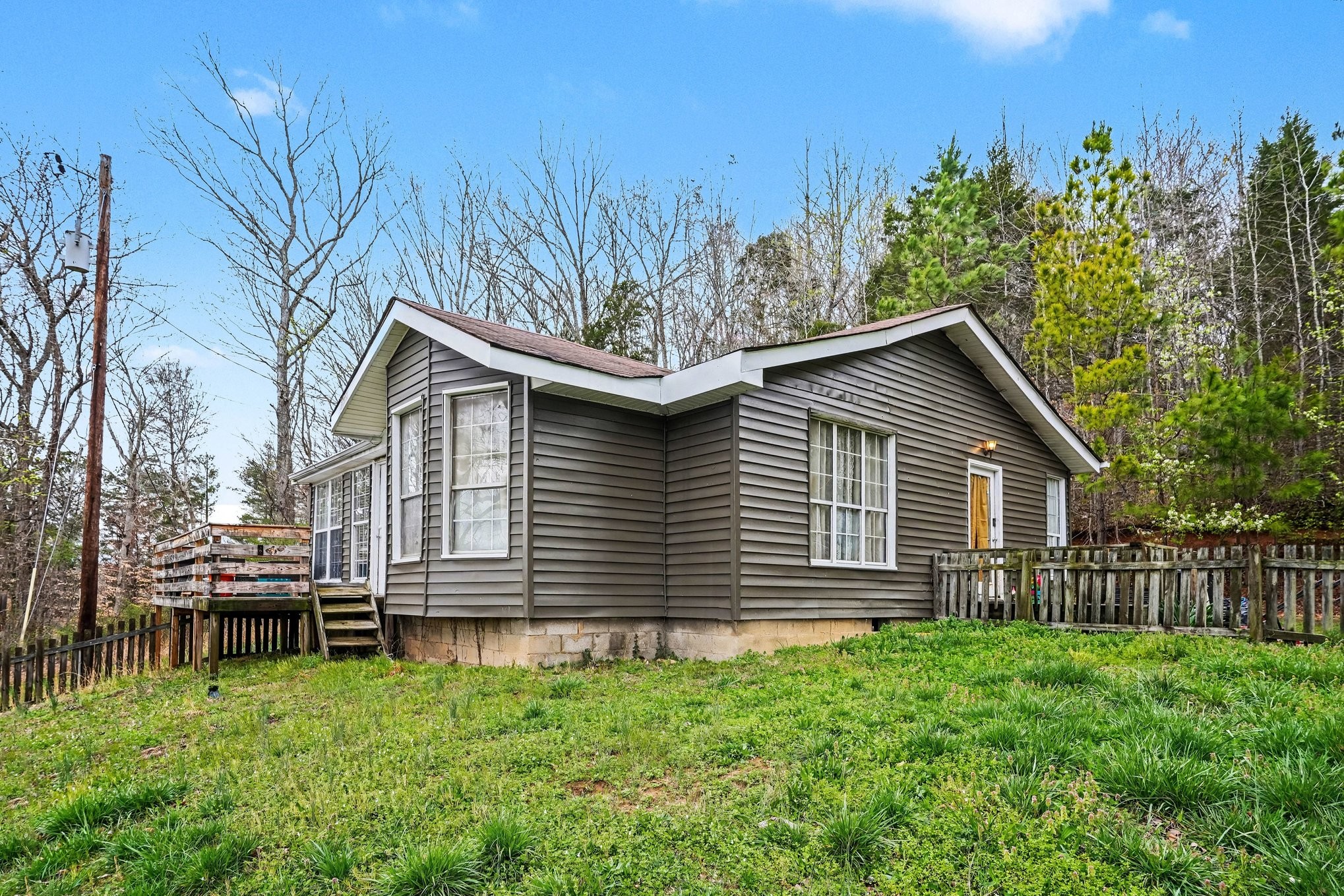 Homes for sale in Ashland City, TN | 1079 Harristown Rd, Ashland City, TN 37015 | MLS# 3154785