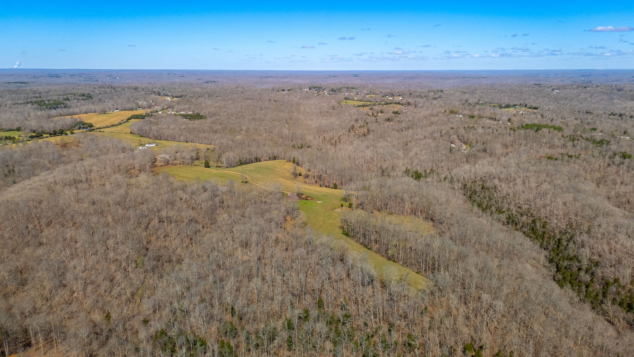 Homes for sale in Charlotte, TN | 801 Collier Bend Road, Charlotte, TN 37036 | MLS# 3155379