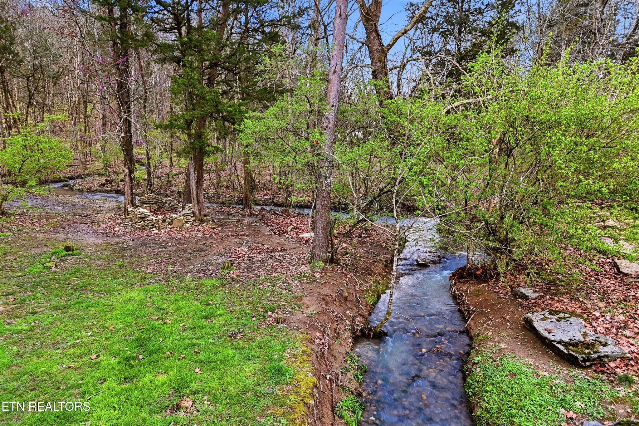 Homes for sale in Heiskell, TN | 842 E Raccoon Valley Dr, Heiskell, TN 37754 | MLS# 3153080