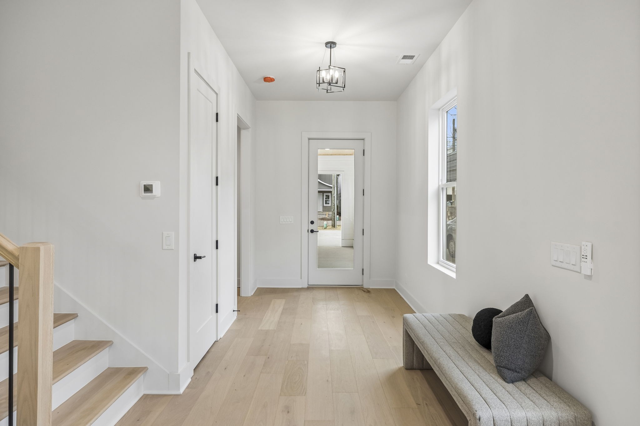 Homes for sale in Nashville, TN | 6335A Columbia Ave, Nashville, TN 37209 | MLS# 3153173