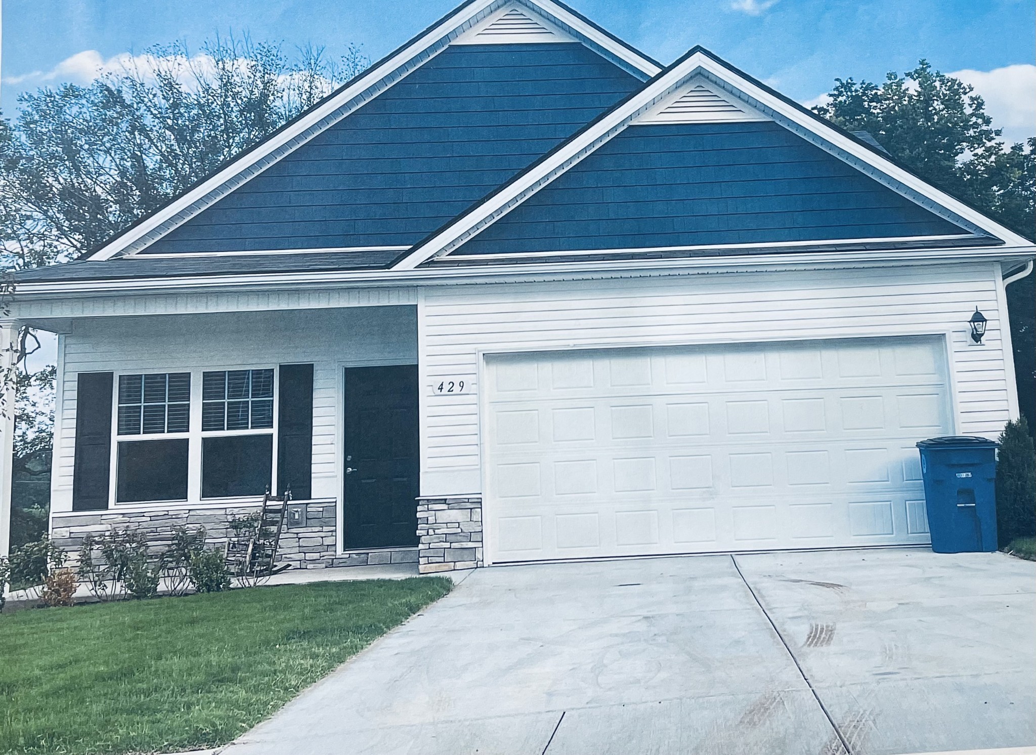 Homes for sale in Murfreesboro, TN | 1302 Euclid Dr, Murfreesboro, TN 37127 | MLS# 3153148