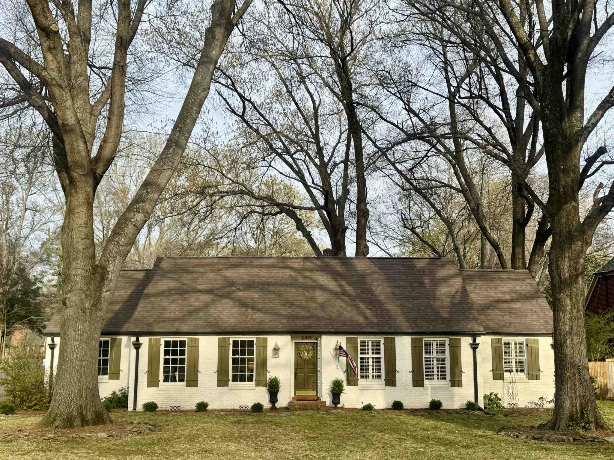 Homes for sale in Memphis, TN | 240 Avon Rd, Memphis, TN 38117 | MLS# 3153228