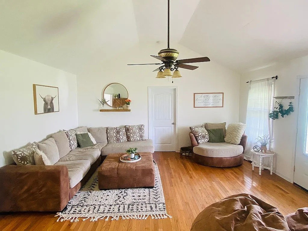 Homes for sale in Summertown, TN | 126 Kelsie Cir, Summertown, TN 38483 | MLS# 3153260