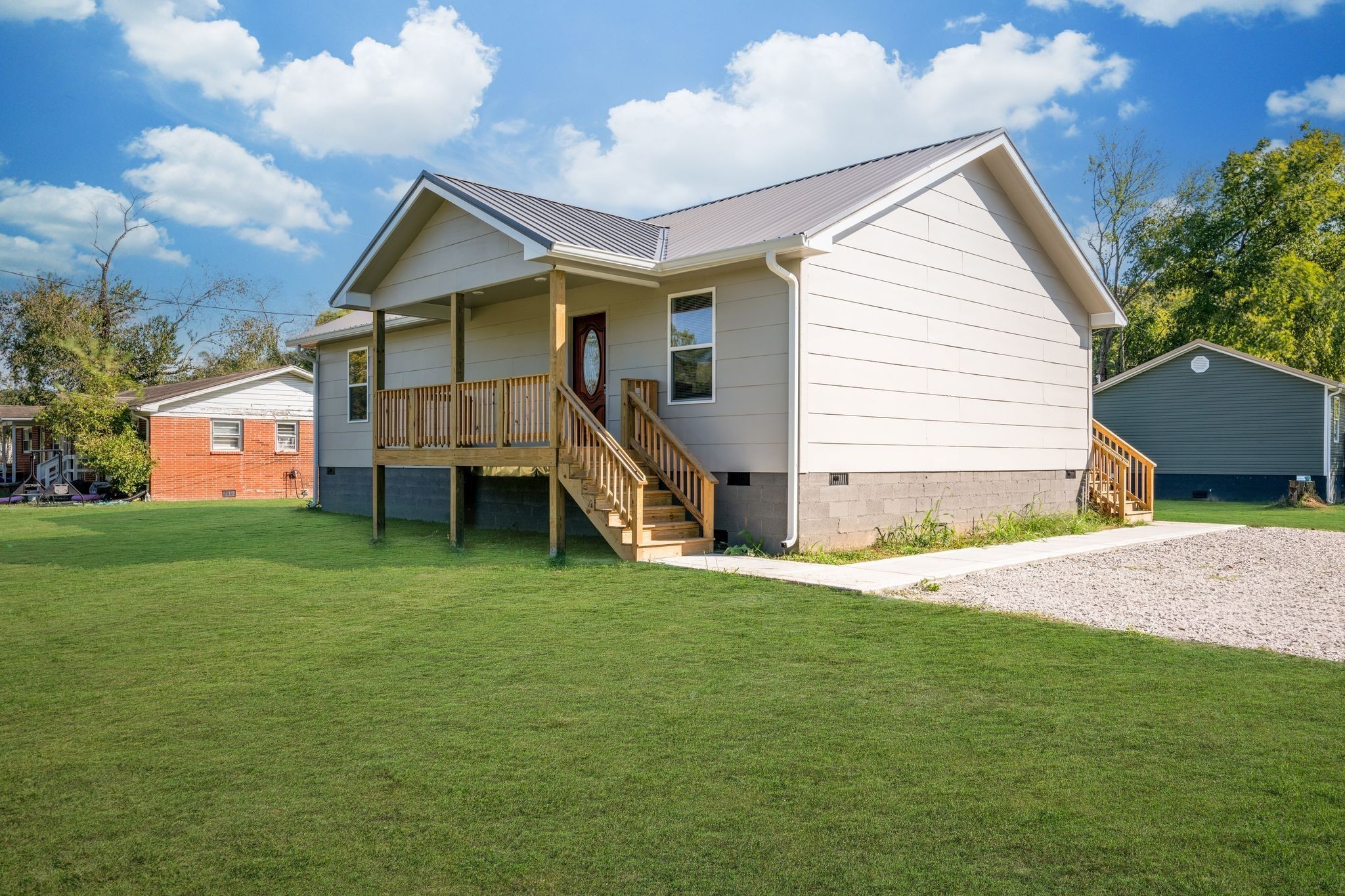 Homes for sale in Waverly, TN | 116 Fairground Dr, Waverly, TN 37185 | MLS# 3154692