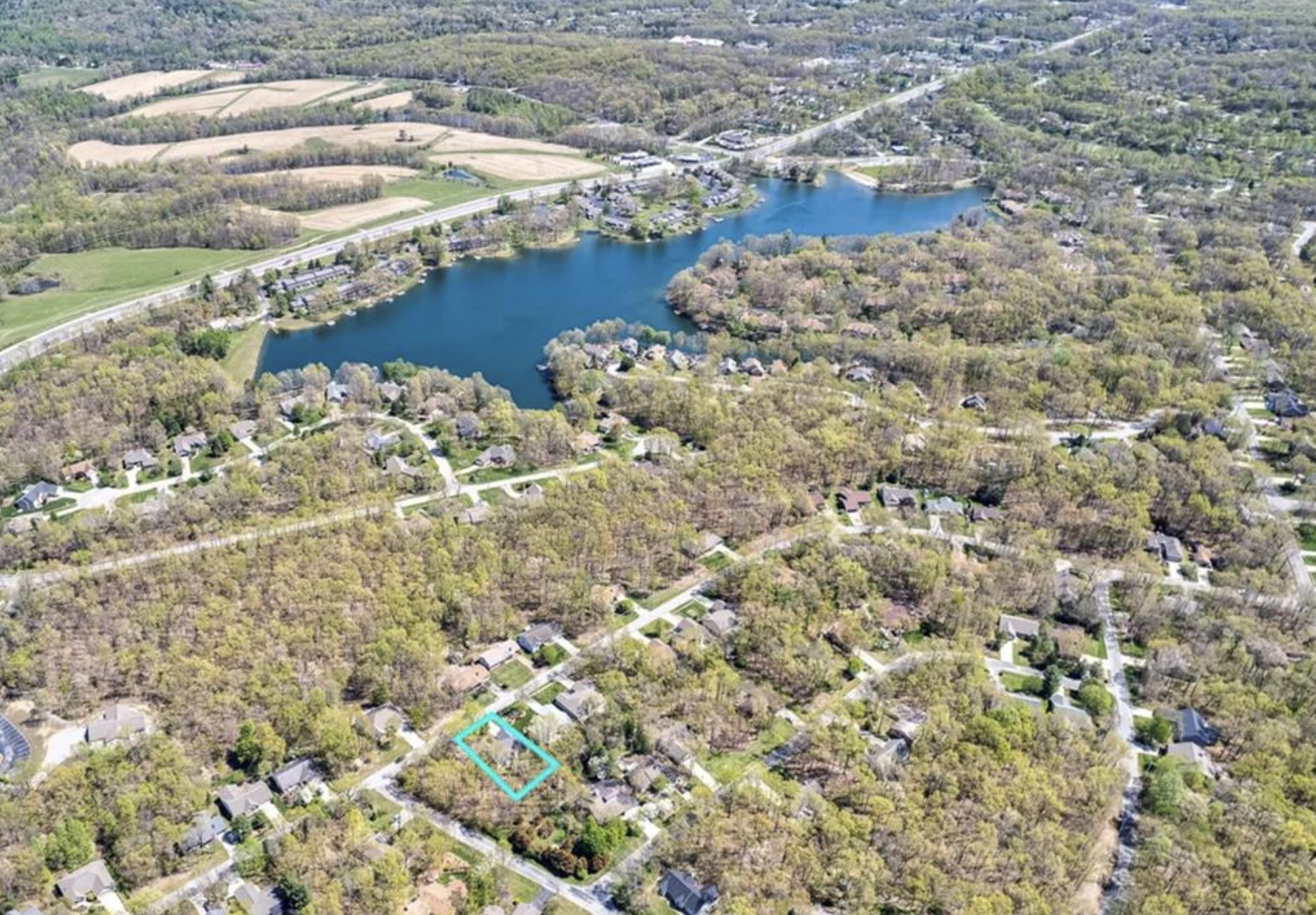 Homes for sale in Crossville, TN | 143 Lakeside Dr, Crossville, TN 38555 | MLS# 3154999