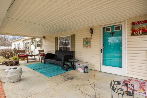 Homes for sale in Waverly, TN | 305 Lucas Ridge Ln, Waverly, TN 37185 | MLS# 3155094