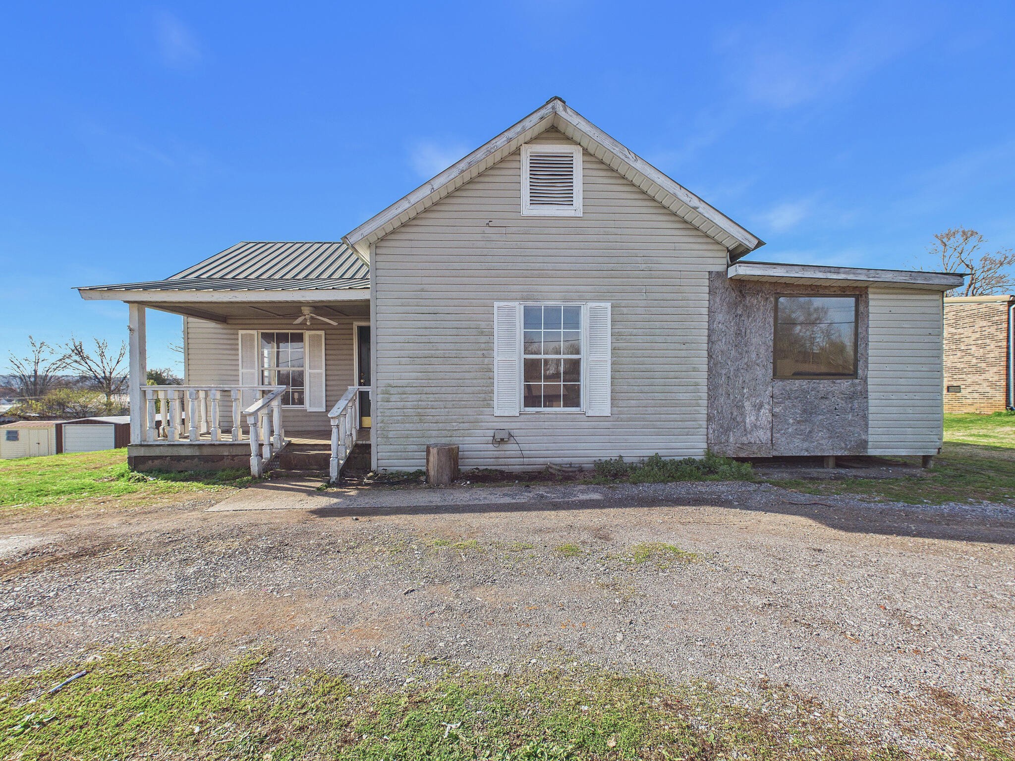 1st image of 605 Bennett Street, Sweetwater, TN 37874 | MLS# 3338273