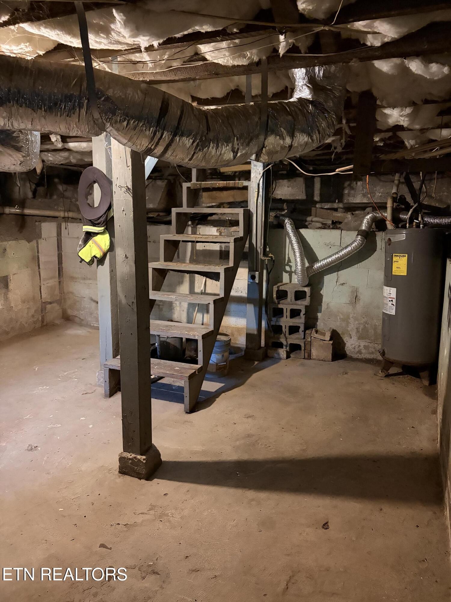 Homes for sale in Knoxville, TN | 3407 Skyline Dr, Knoxville, TN 37914 | MLS# 3156105