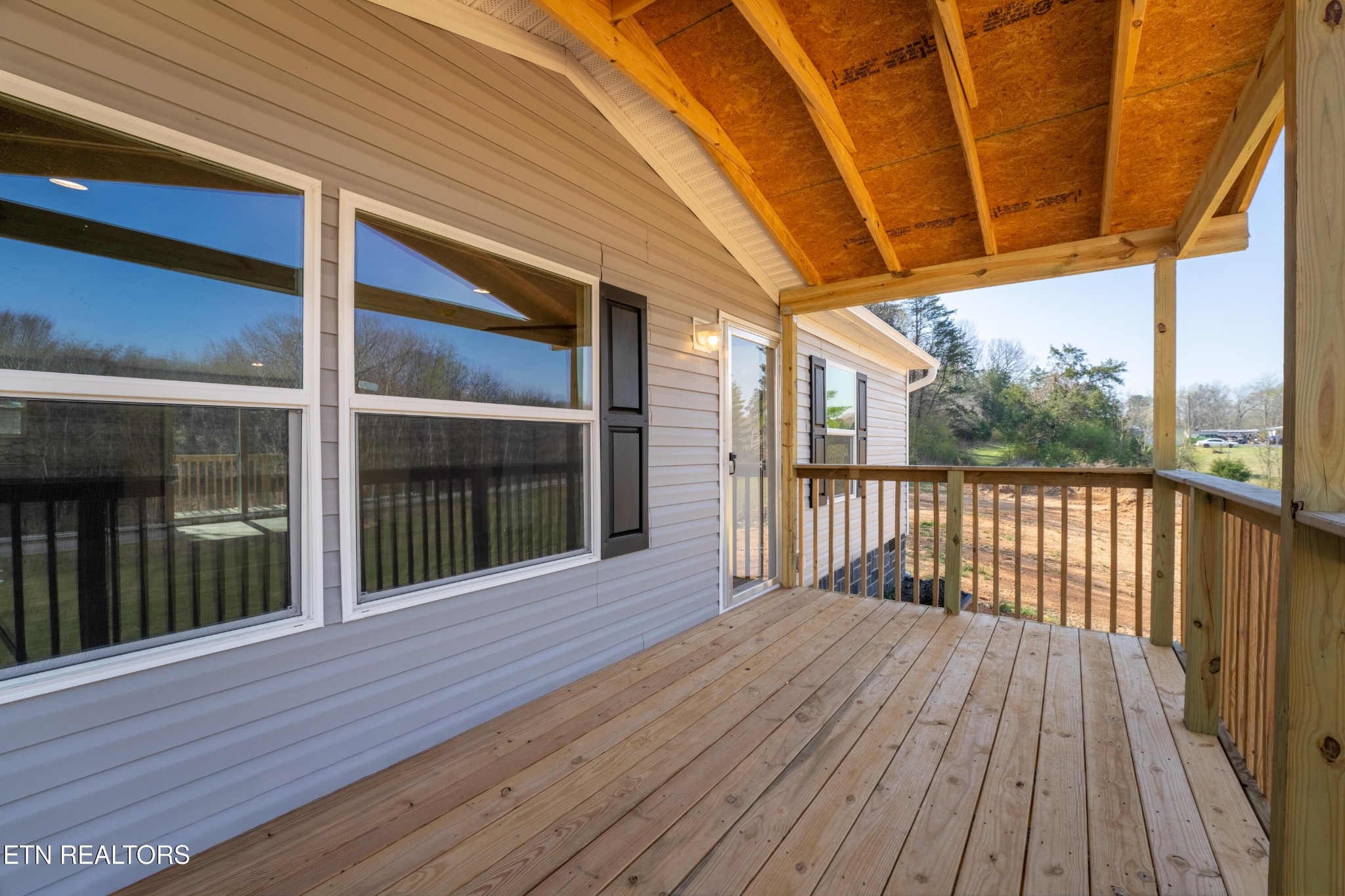 Homes for sale in Philadelphia, TN | 1593 Sweetwater Rd, Philadelphia, TN 37846 | MLS# 3156112