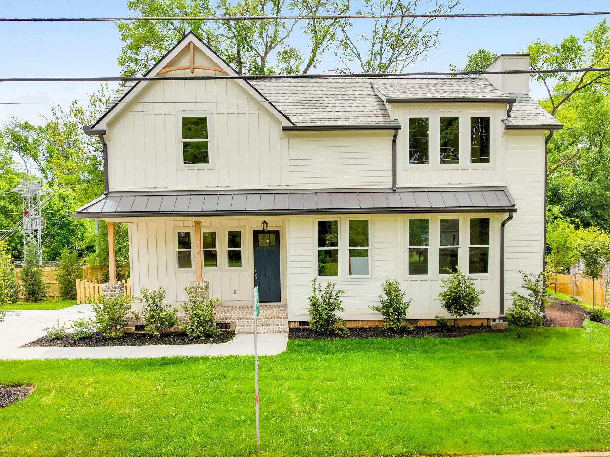 Homes for sale in Chattanooga, TN | 1402 W 55th Street, Chattanooga, TN 37409 | MLS# 3159965