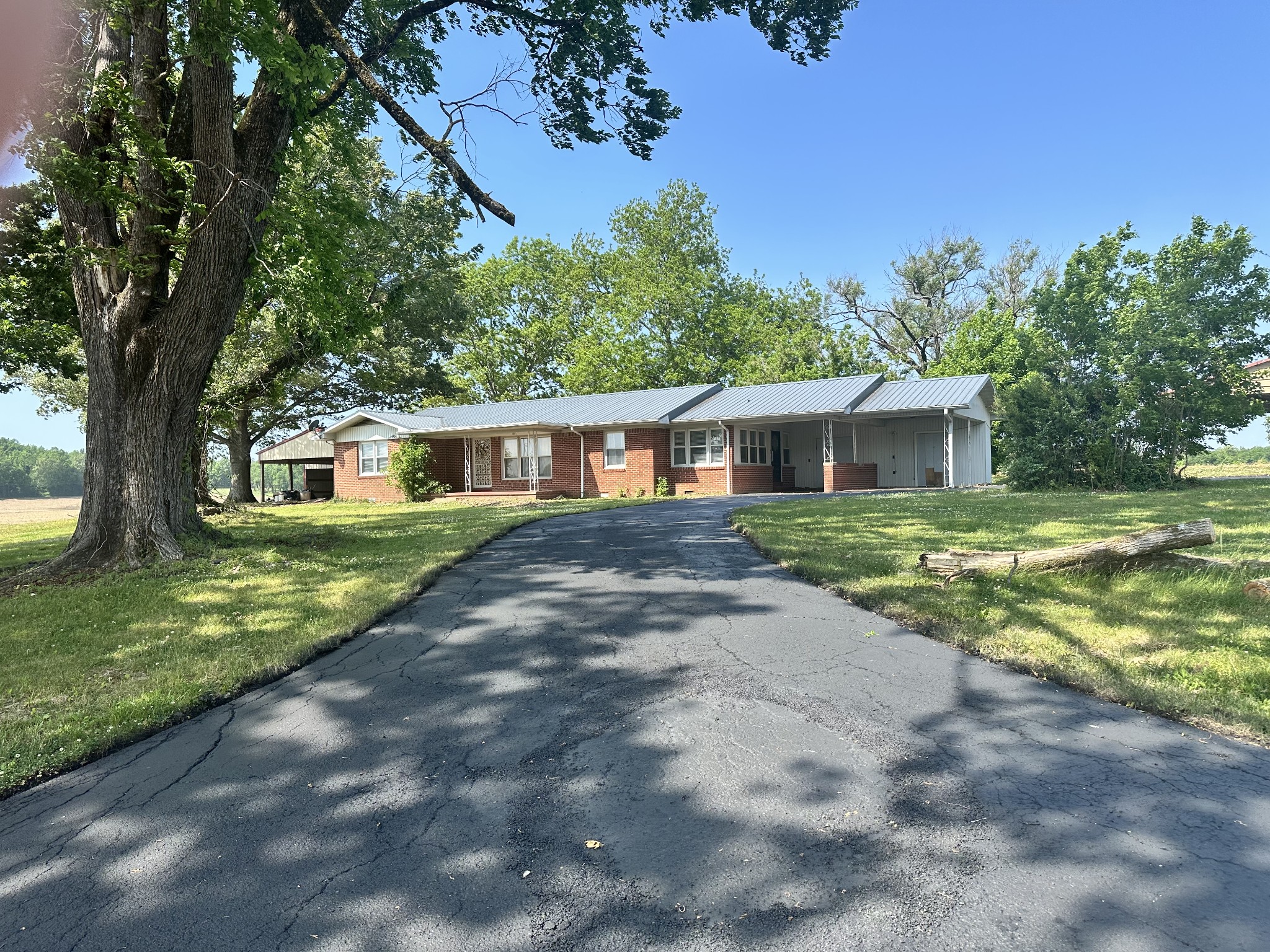 Homes for sale in Decaturville, TN | 1318 Vise Loop, Decaturville, TN 38329 | MLS# 3177676