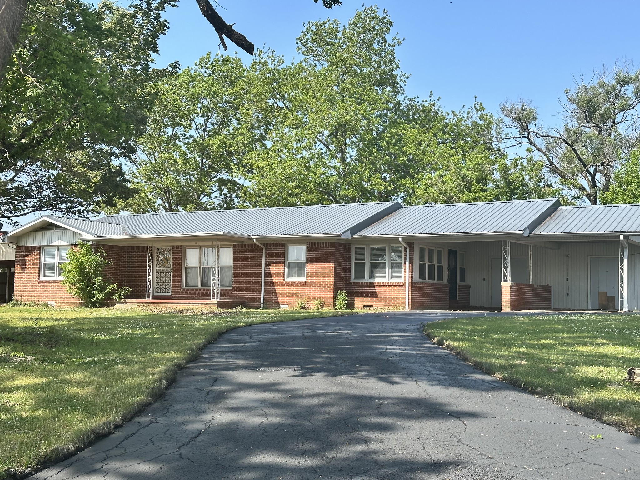 Homes for sale in Decaturville, TN | 1318 Vise Loop, Decaturville, TN 38329 | MLS# 3177676
