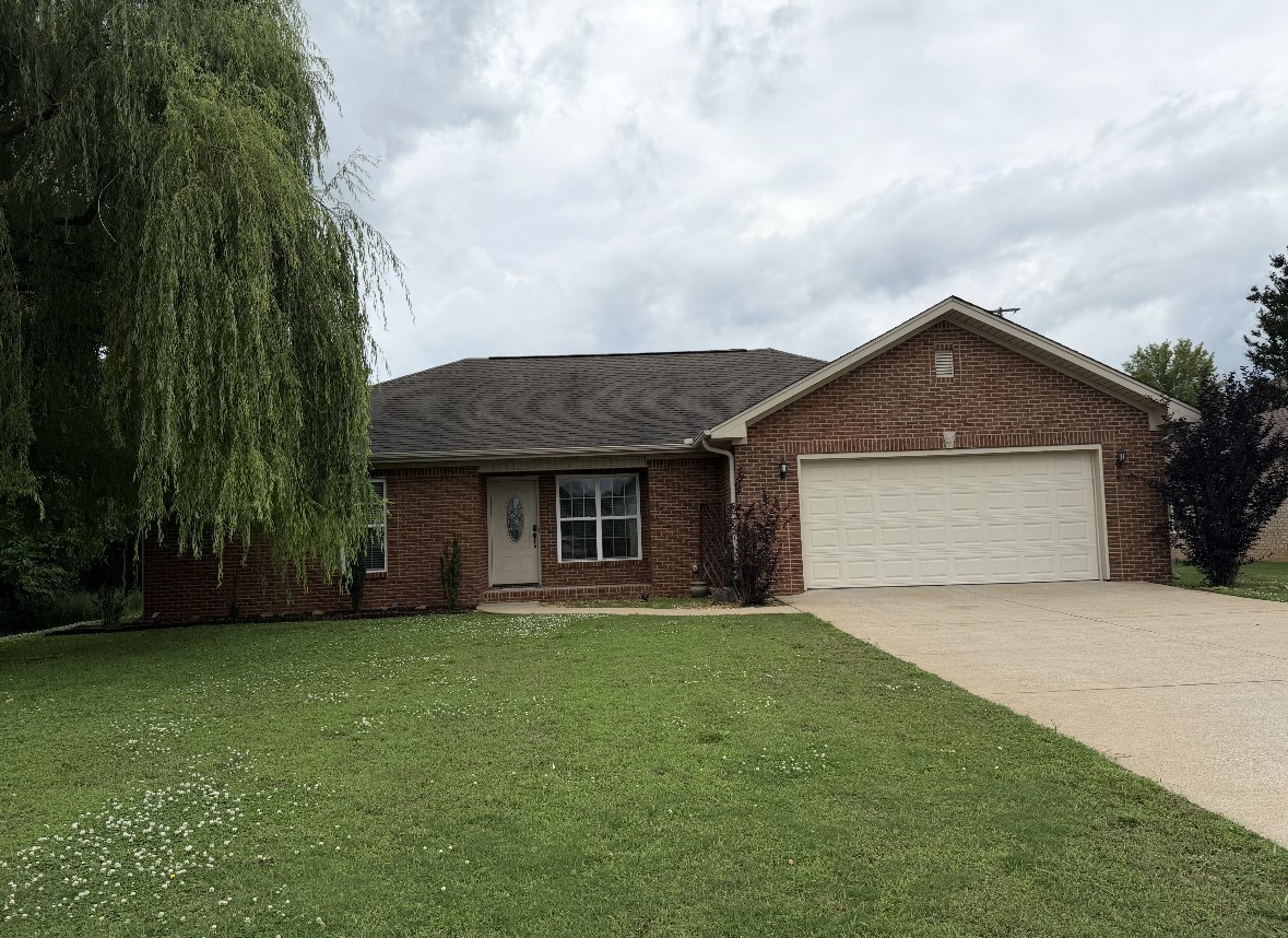 Homes for sale in Muscle Shoals, AL | 1952 Beverly Ave, Muscle Shoals, AL 35661 | MLS# 3179638