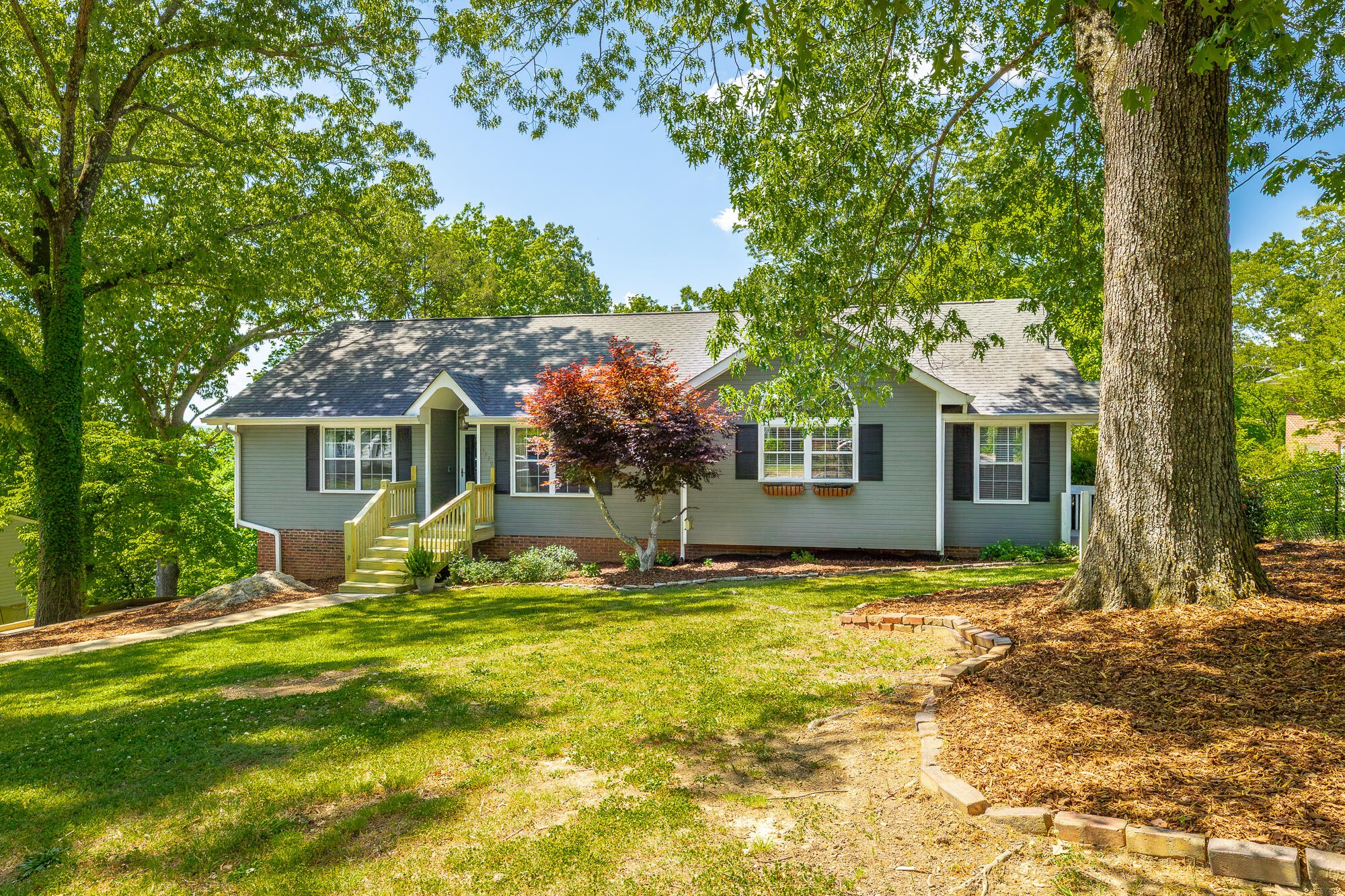 Homes for sale in Chattanooga, TN | 1239 Marijon Dr, Chattanooga, TN 37421 | MLS# 3234007