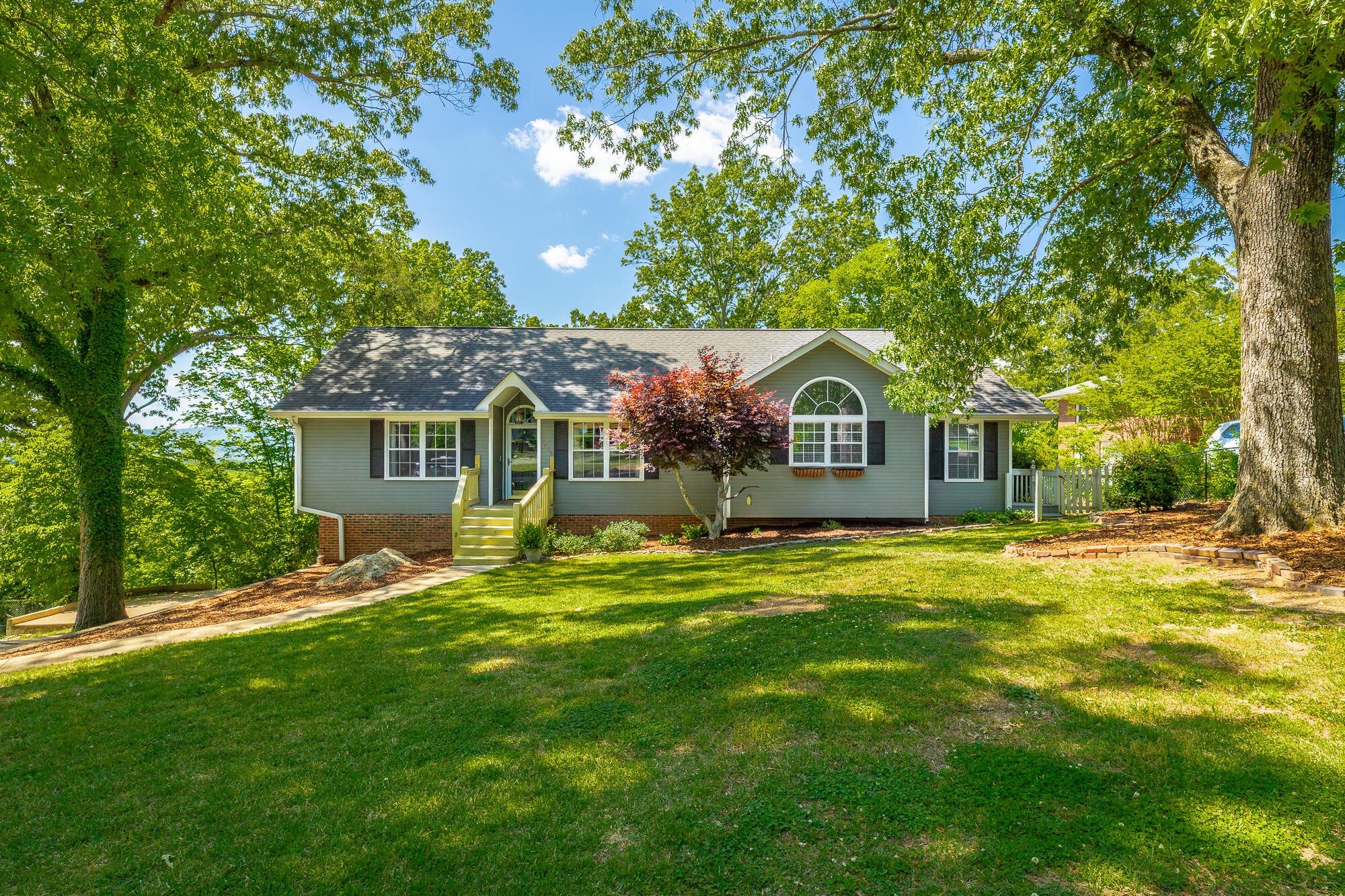 Homes for sale in Chattanooga, TN | 1239 Marijon Dr, Chattanooga, TN 37421 | MLS# 3234007