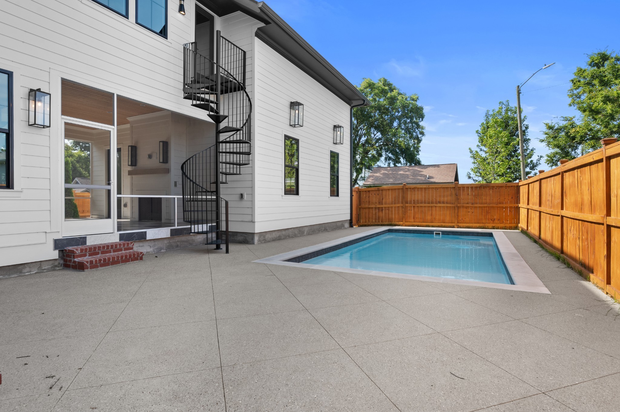 Homes for sale in Nashville, TN | 1900 Eastside Ave, Nashville, TN 37206 | MLS# 3225097