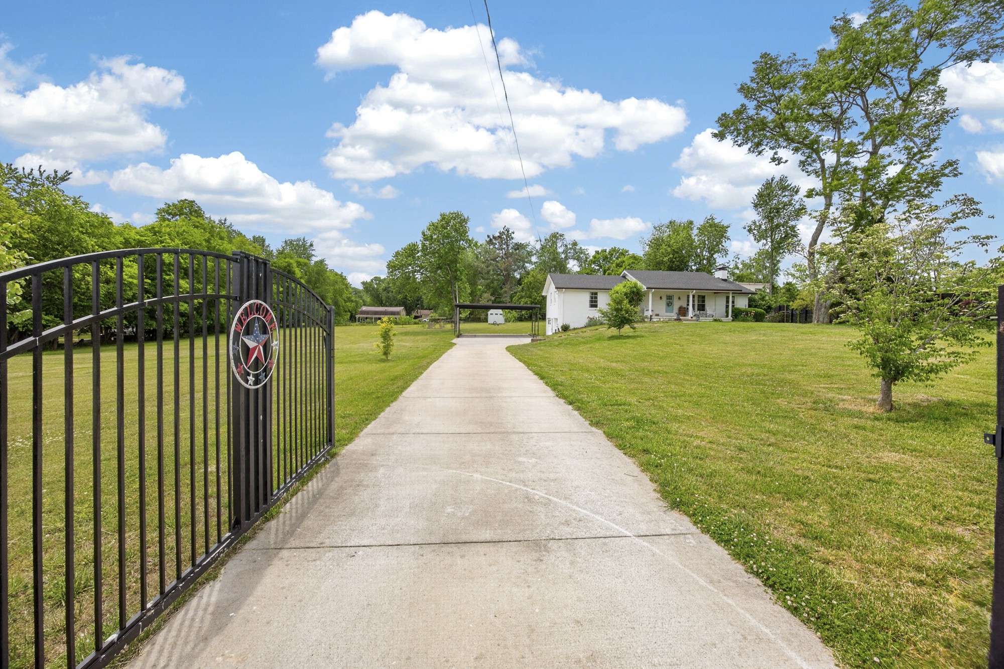 Homes for sale in College Grove, TN | 3023 Old Murfreesboro Rd, College Grove, TN 37046 | MLS# 3183417