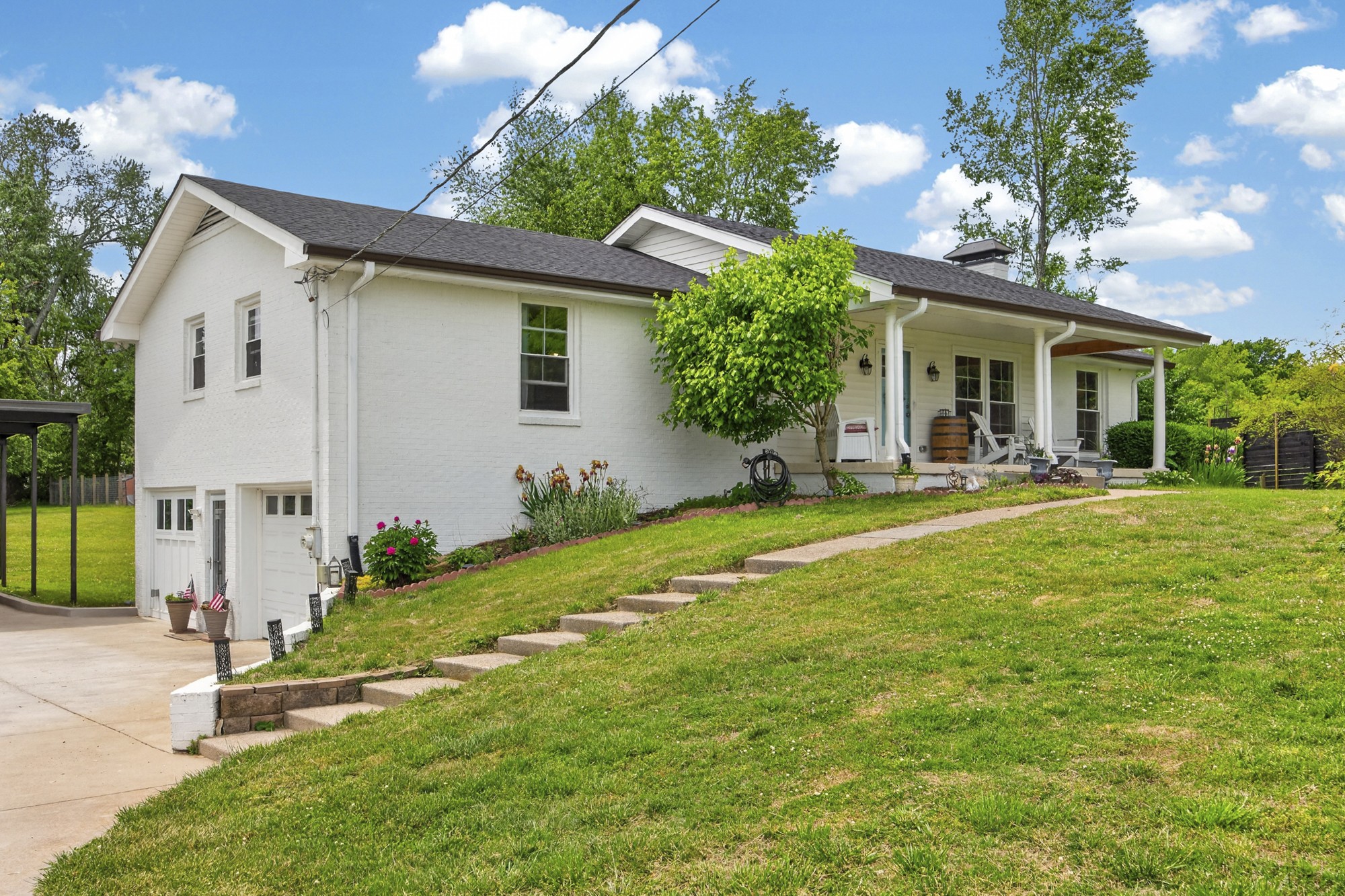 Homes for sale in College Grove, TN | 3023 Old Murfreesboro Rd, College Grove, TN 37046 | MLS# 3183417