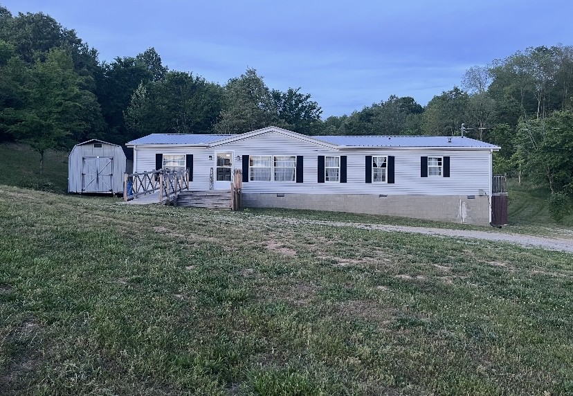 Homes for sale in Cumberland Furnace, TN | 2450 W Leatherwood Rd, Cumberland Furnace, TN 37051 | MLS# 3183190