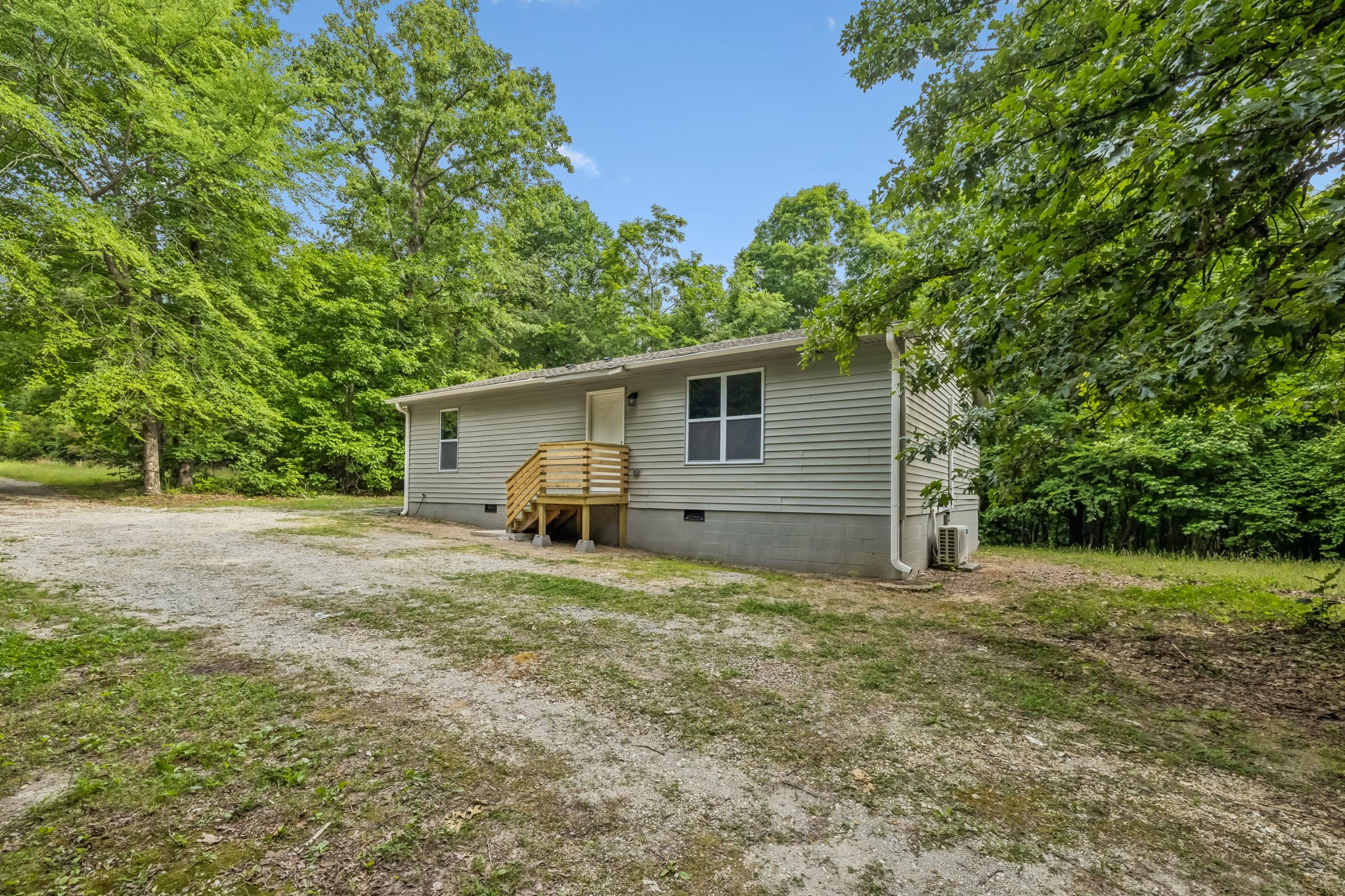 Homes for sale in Camden, TN | 25 Stirling Rd, Camden, TN 38320 | MLS# 3214104