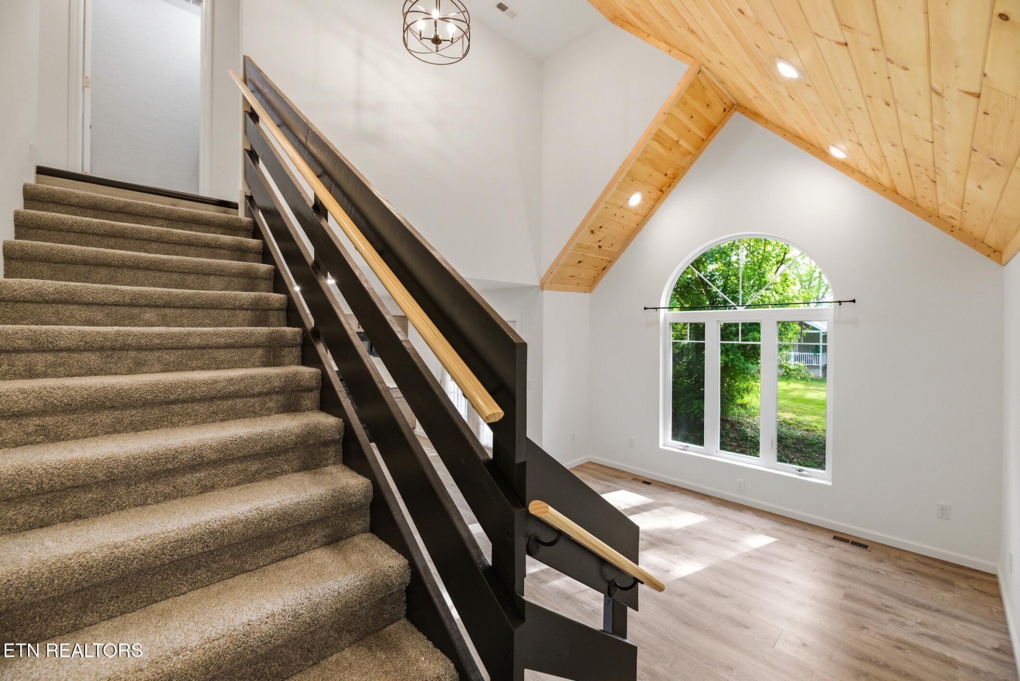 22nd image of 514 Church St, Vonore, TN 37885 | MLS# 3499868