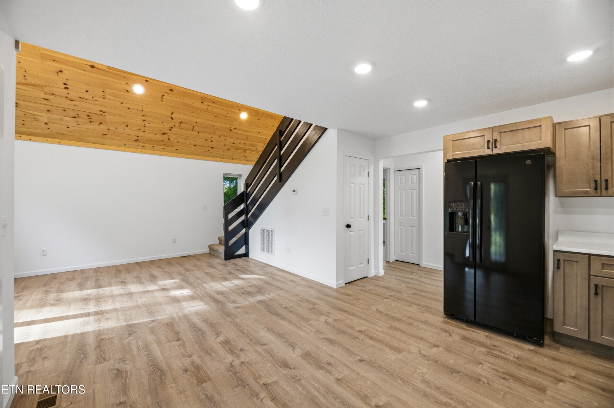 5th image of 514 Church St, Vonore, TN 37885 | MLS# 3499868